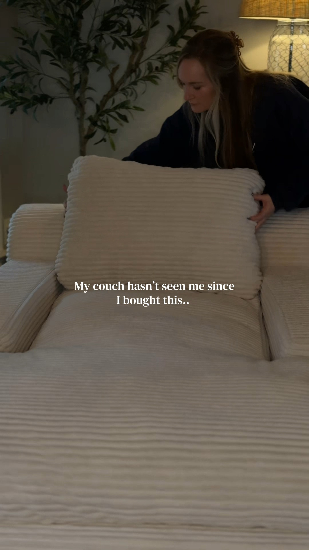 COZIEST SPOT IN THE HOUSE. #cozyhome #homedecor #chaiselounge #furniture #cozyfinds #home #readingnook #sleepoverideas #moms 

#LTKmomlife #LTKHome #LTKSaleAlert