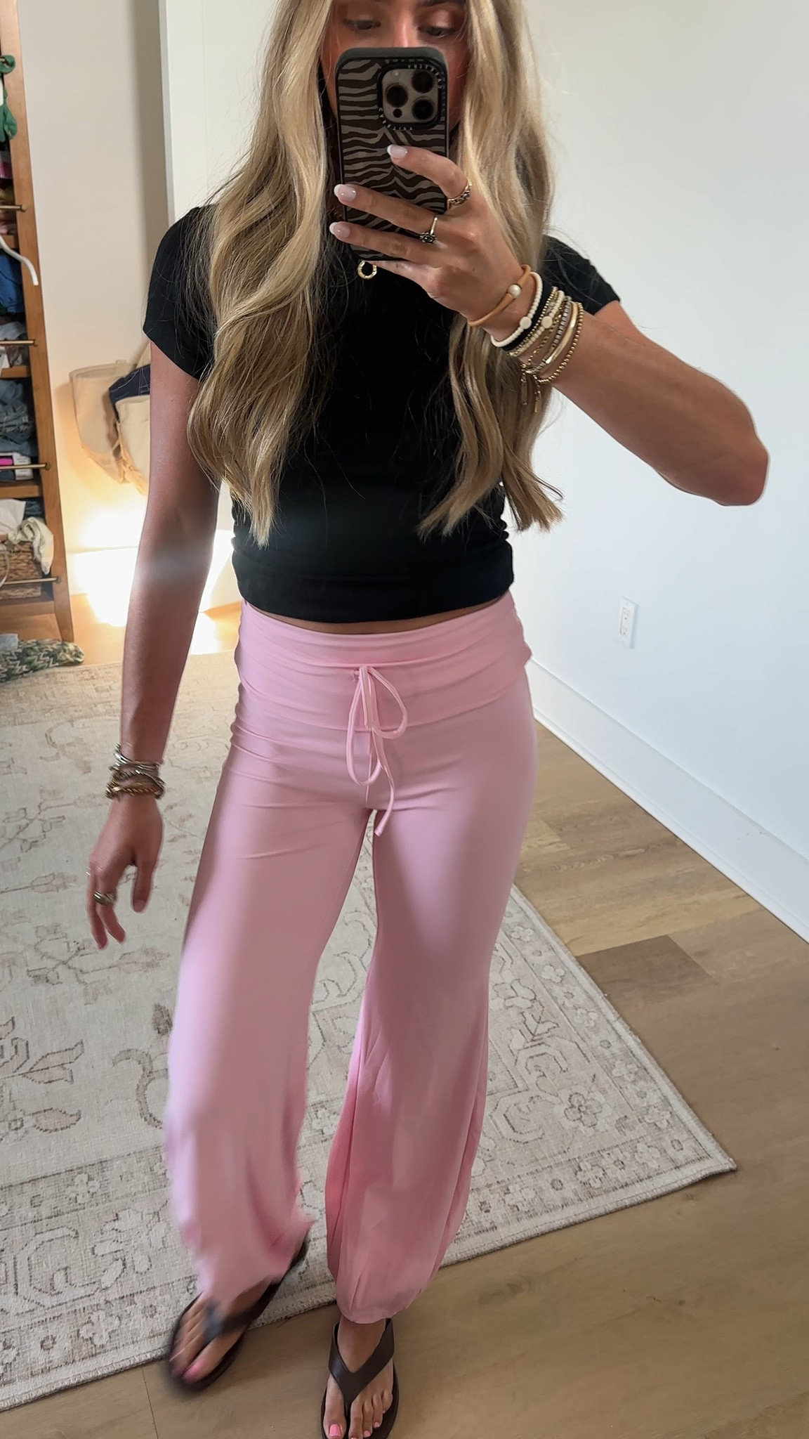 Amazon size small MOOSLOVER Women Wide Leg Yoga Pants Bubble Hem Fold Over Leggings Pants
Flattering High waisted balloon yoga pants with foldover waist and drawstring, in butter soft stretch for workouts and dance

#LTKootd #LTKfitnessgoals #LTKActive
