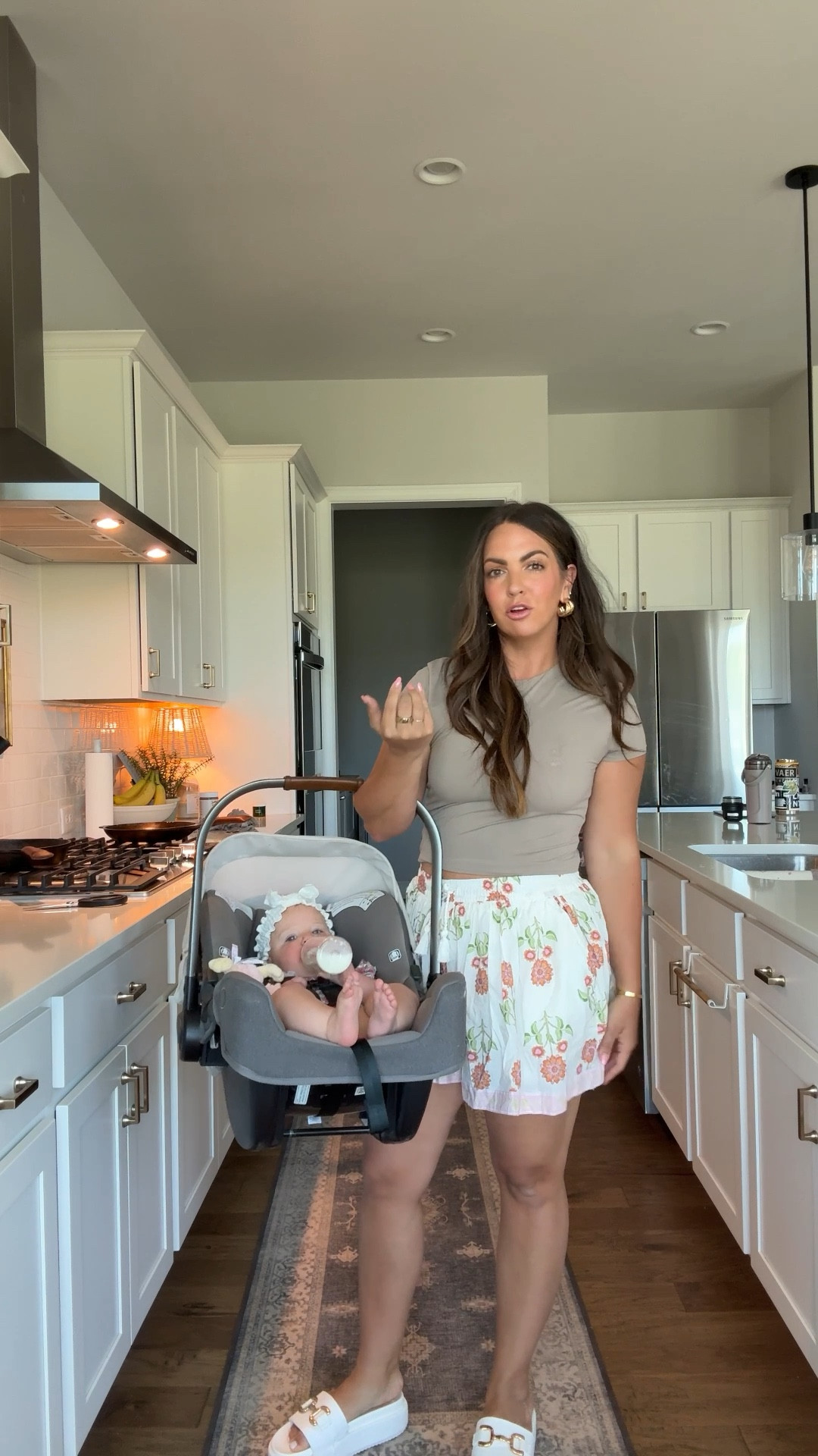 What I’m wearing to my daughter’s 9 month old doc appointment! These old navy shorts are perfect for summer and on sale for $15 right now. Wearing mediums!