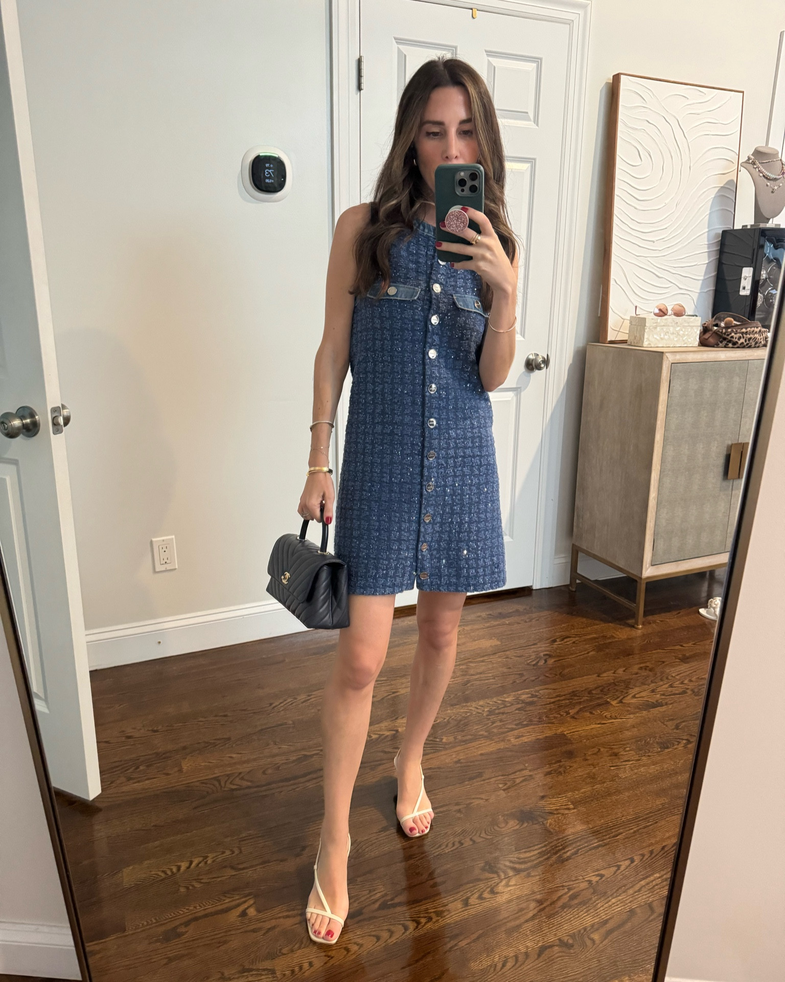 Saturday night out


#LTKSeasonal #LTKstyletip #LTKsalealert