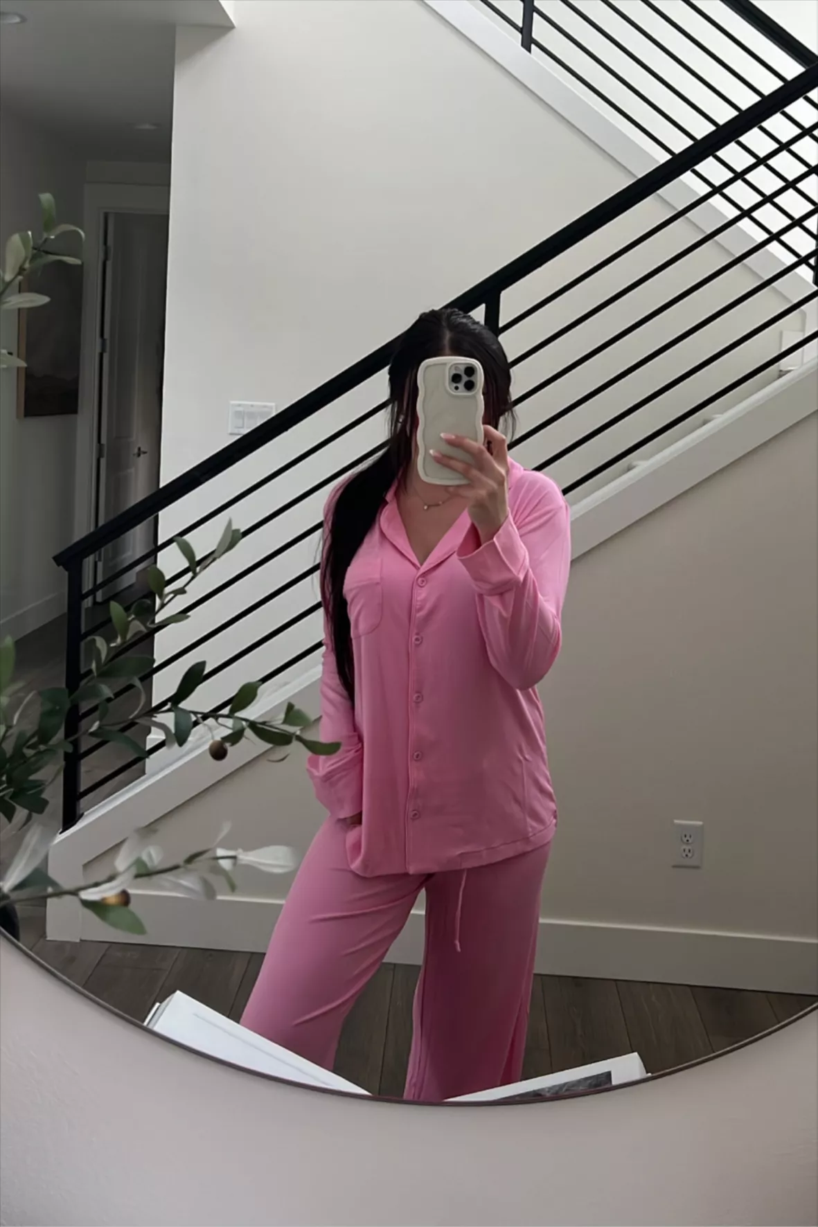 Skims soft lounge PJs review  Gallery posted by Lexirosenstein