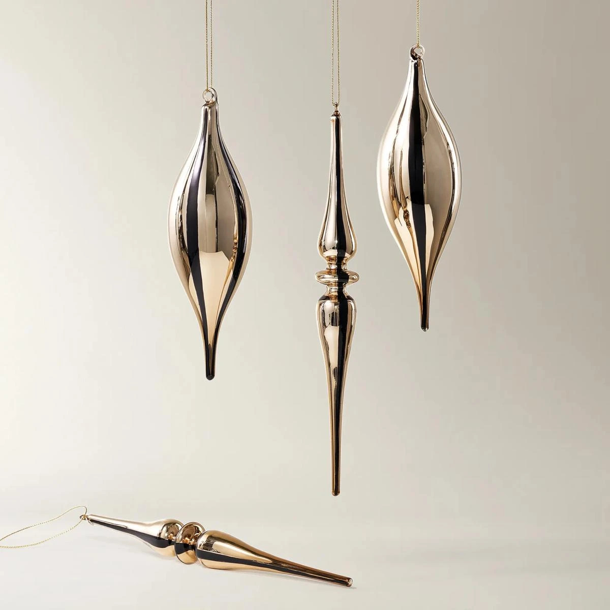 Gold Stripe Finial Ornament - Set of 4 | Z Gallerie