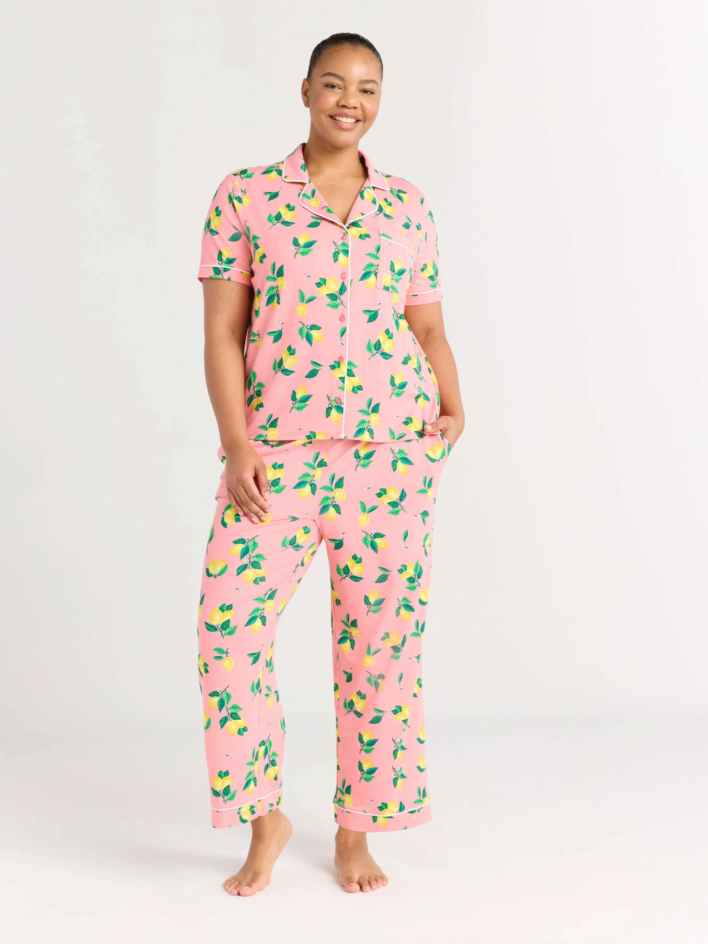 Joyspun Women's Dreamy Soft Collection Notch Collar Short Sleeve Knit Top & Capri Pajama Set, 2-P... | Walmart (US)