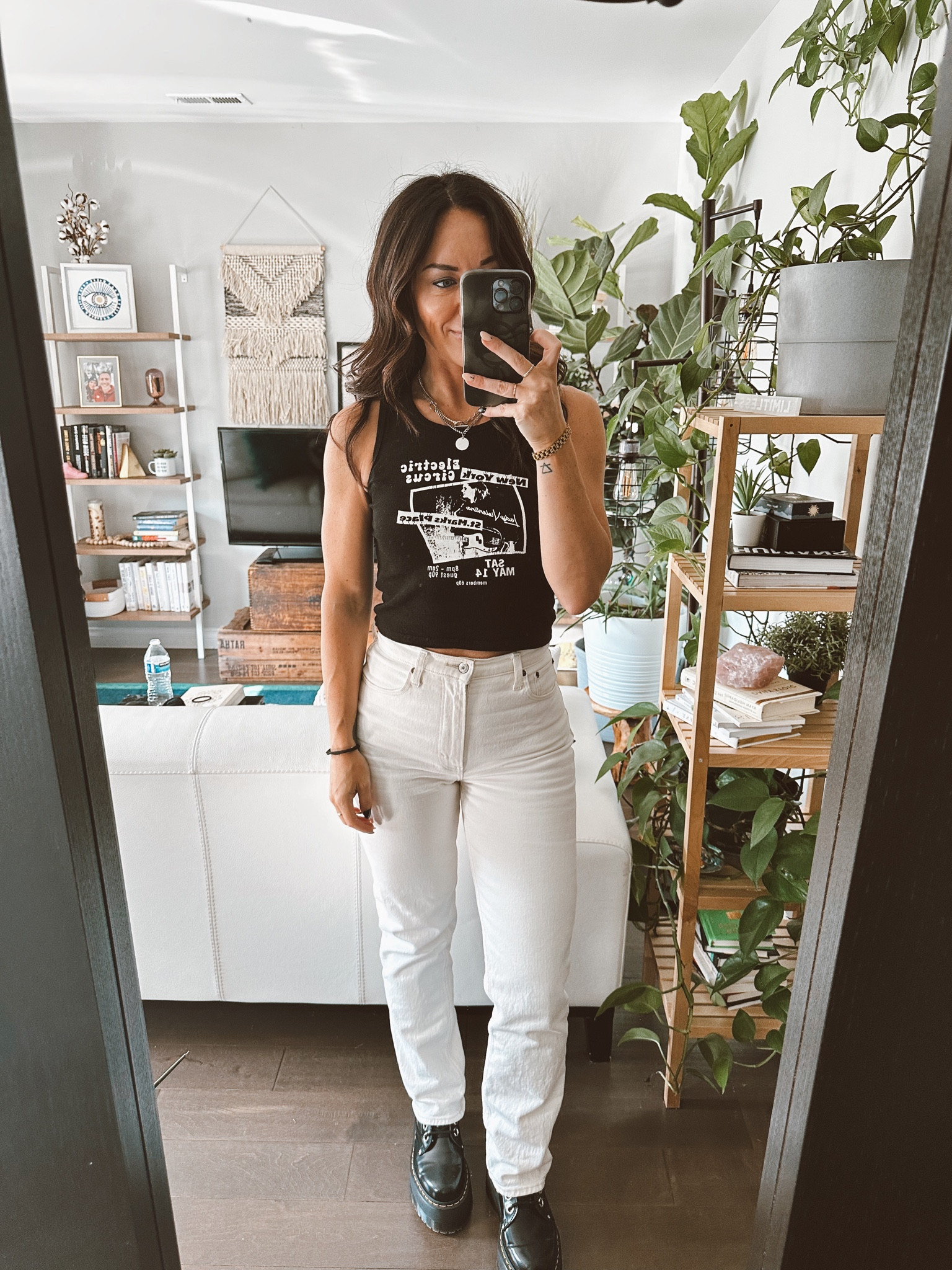 Abercrombie just gets me. Not sure if I’m more obsessed with these curve love jeans or the current fall weather  

#LTKstyletip #LTKshoecrush