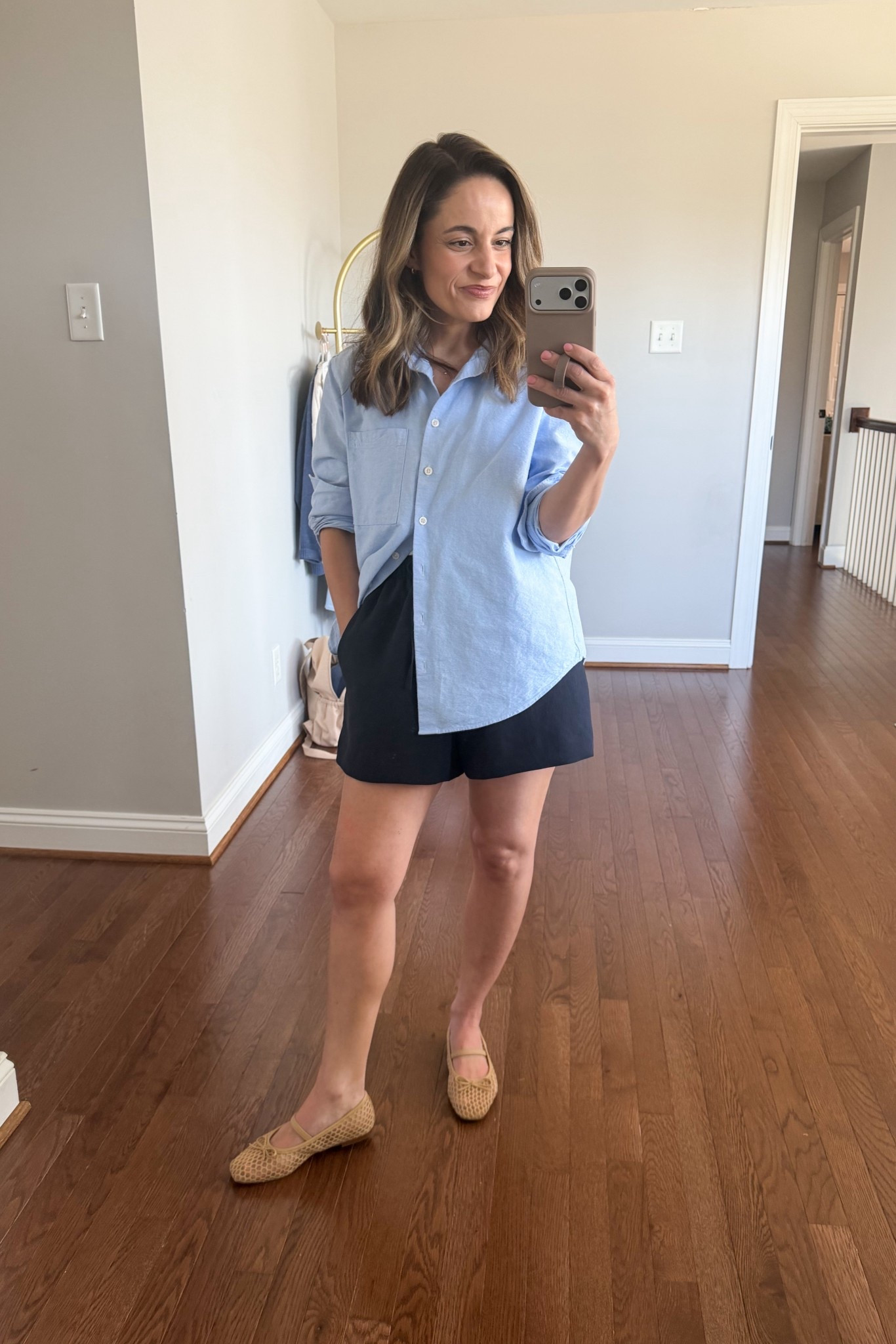 Wore this comfy outfit Saturday! I can tell that lodge shorts are going to be a favorite this summer! 

Shorts: xs - I’m wearing the crepe option here, they also come in linen! 
Top: xs 
Flats: true to size 

#LTKSeasonal #LTKPetite