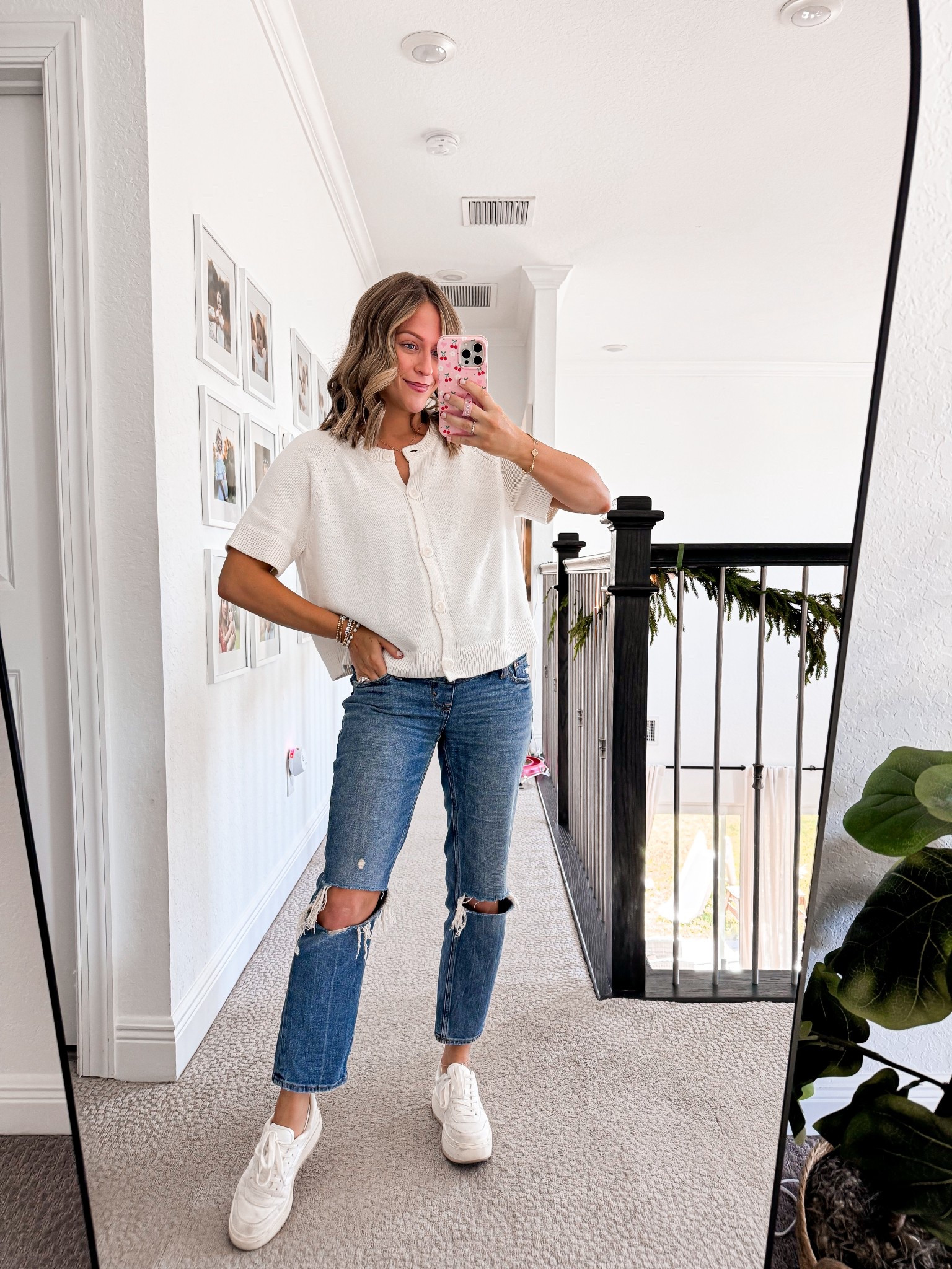 Comfy bump outfit 
Wearing size 24 in jeans 
Size large in top for oversized vibe 

#LTKStyleTip #LTKBump #LTKFindsUnder100