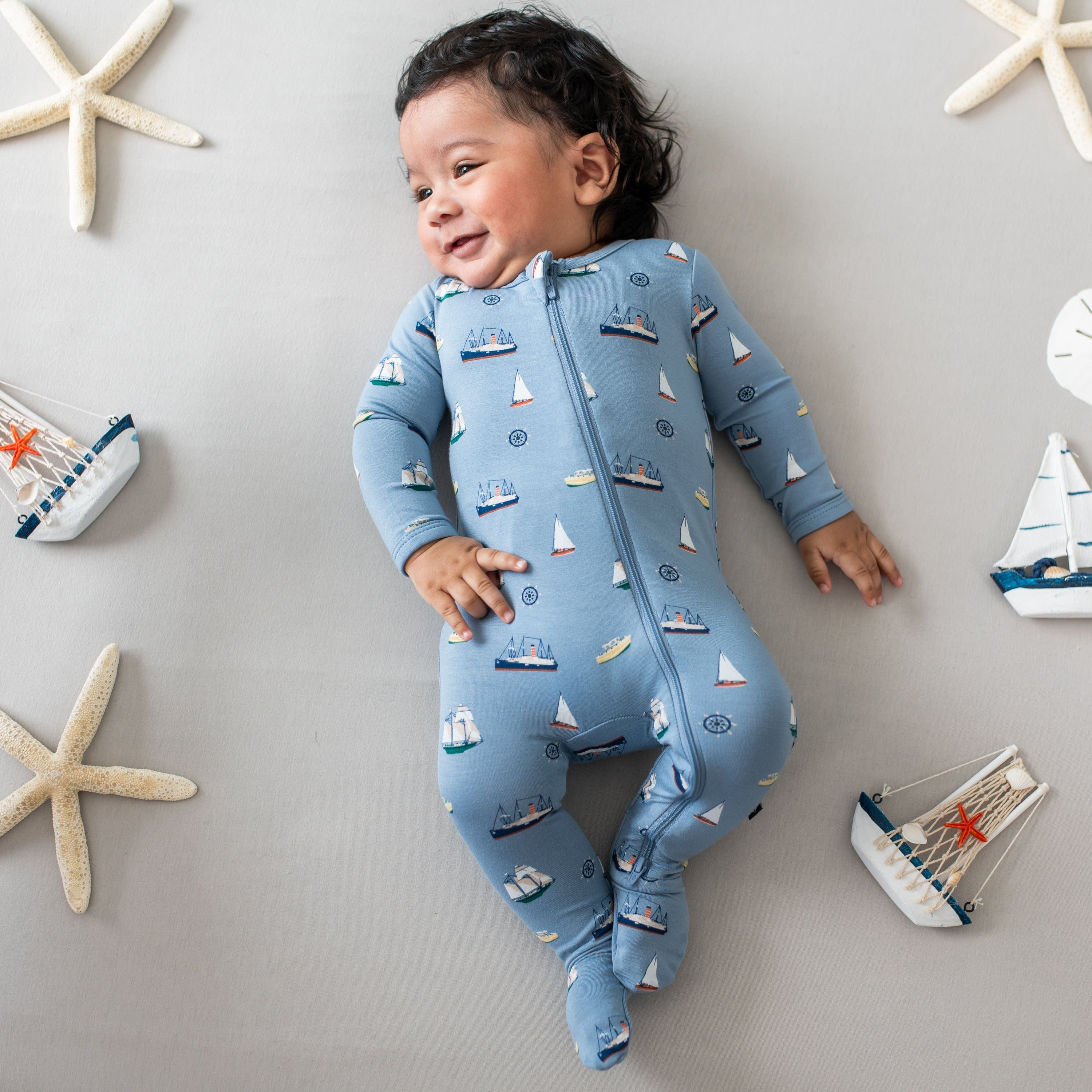 Zippered Footie in Vintage Boats | Kyte BABY