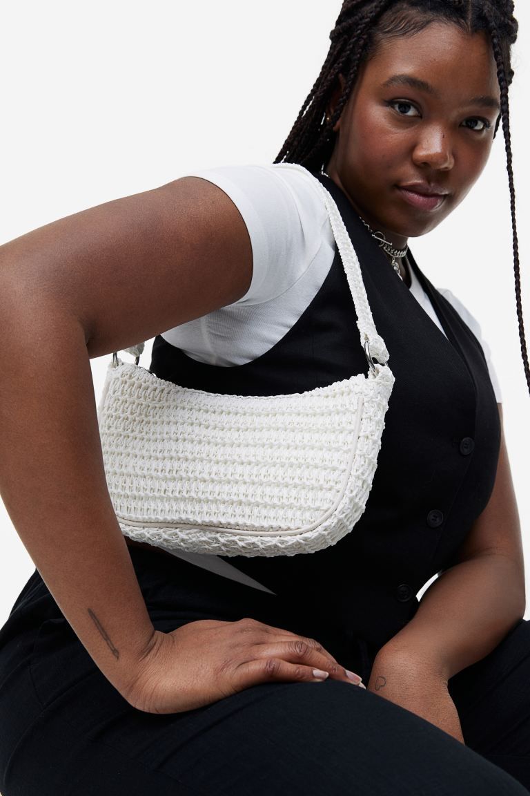 Straw shoulder bag | H&M (US + CA)