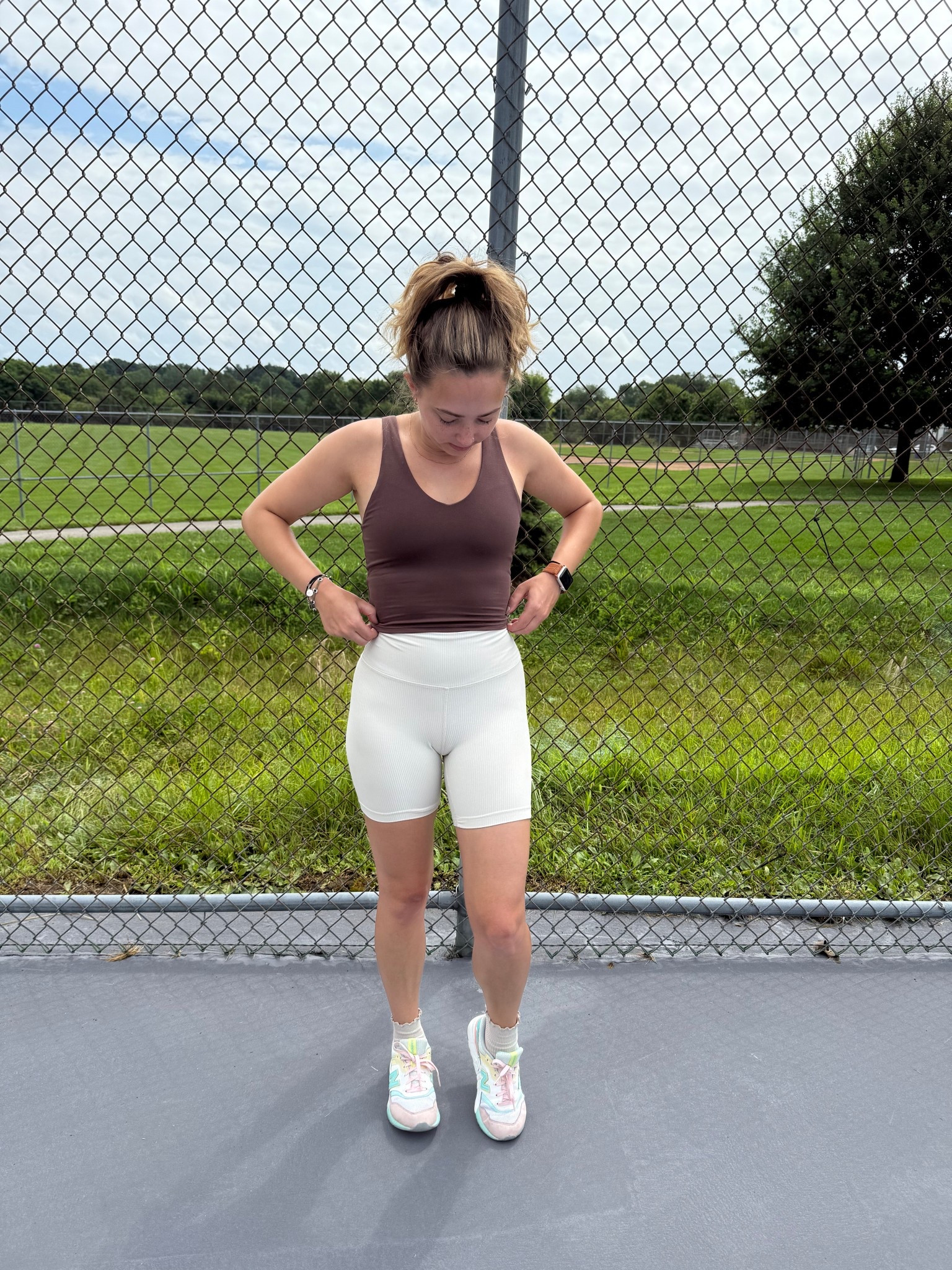 The comfiest pickleball outfit 🥒🎾

Top: size XS
Bottoms: size XS 


#LTKPetite #LTKActive #LTKStyleTip