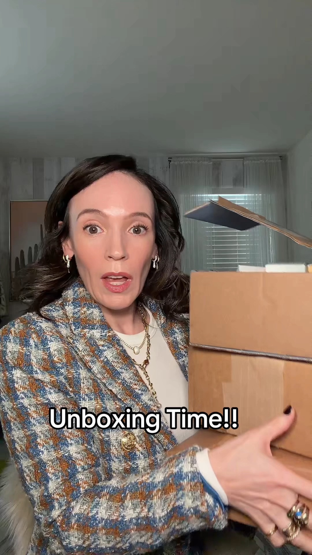 Unboxing

#LTKBeauty #LTKOver40