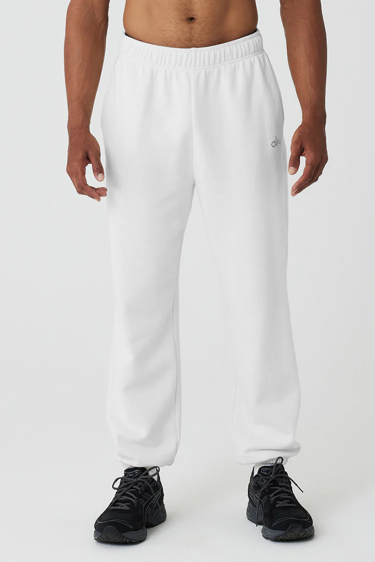 Accolade Sweatpant - White | Alo Yoga (US)
