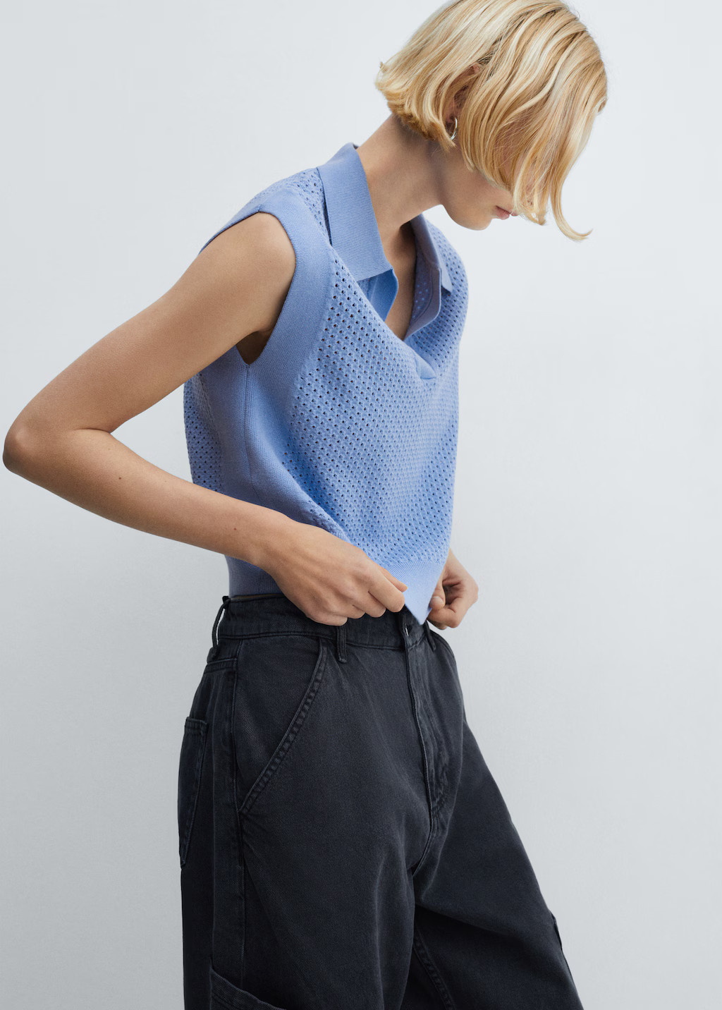 Openwork gilet with polo-shirt collar | MANGO (US)