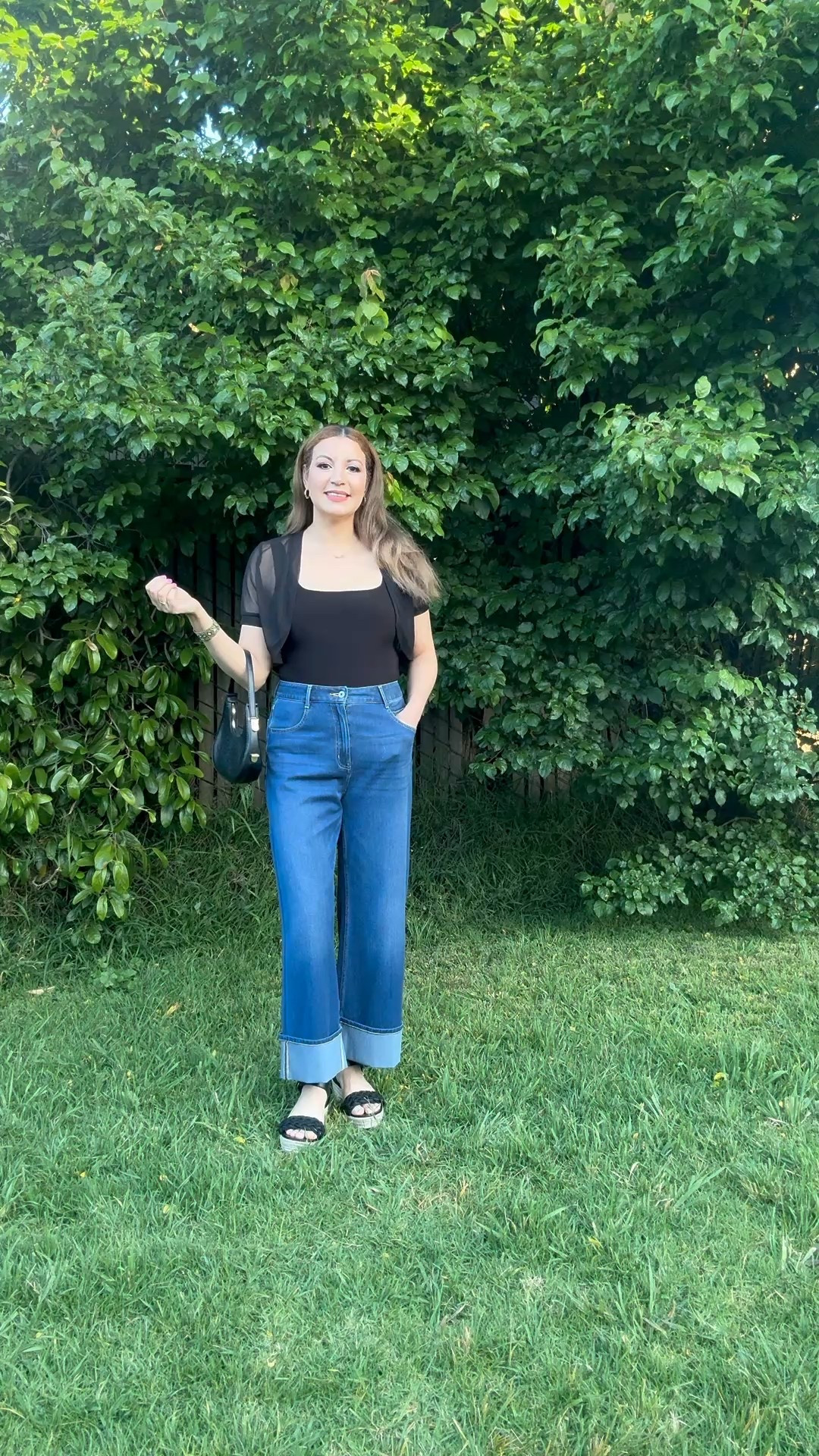 Halara Flex™ High Waisted Multiple Pockets Rolled Hem Wide Leg Washed Stretchy Knit Casual Jeans
Size:M

#LTKStyleTip #LTKMidsize #LTKSummerEdit