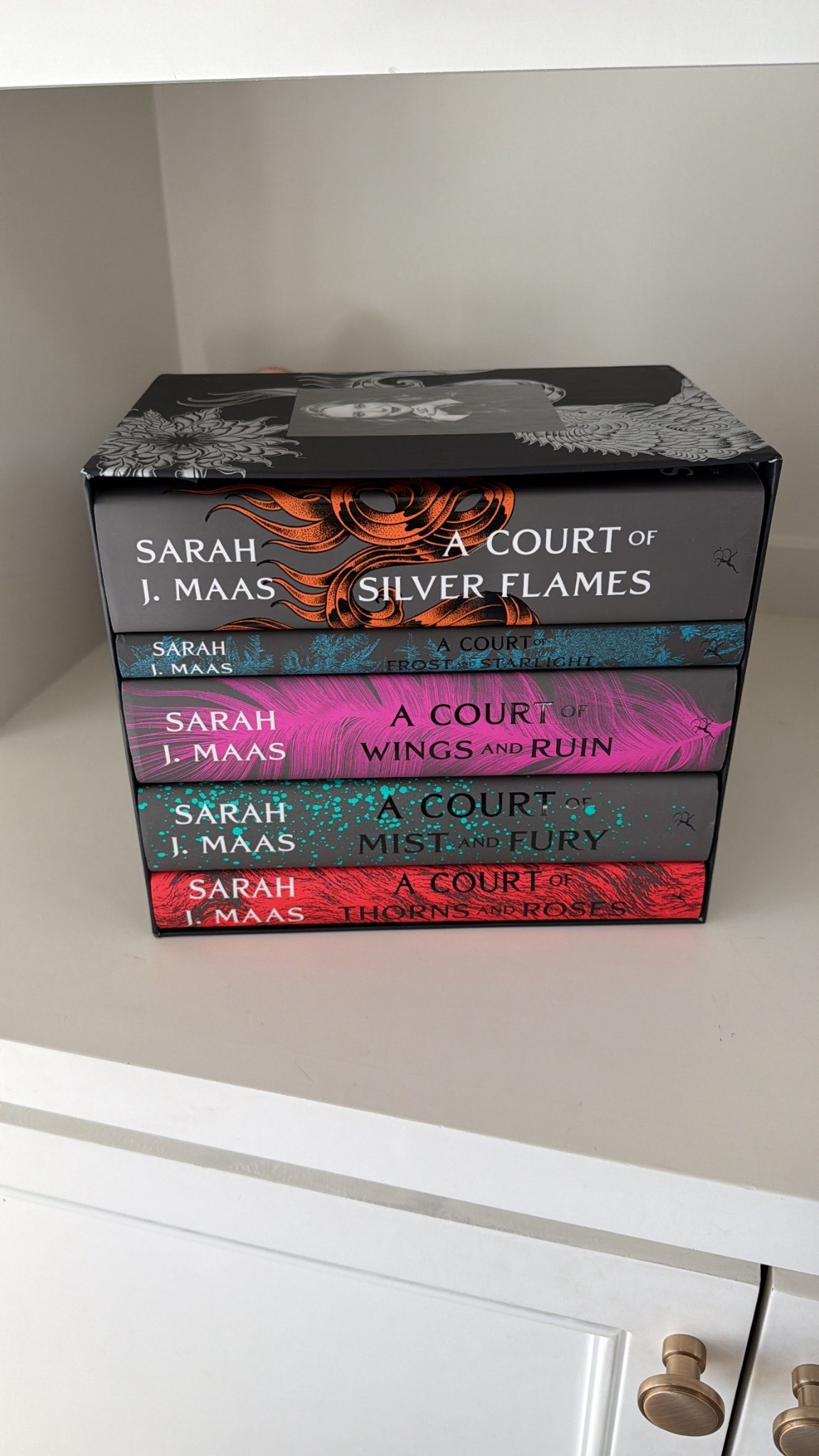 ACOTAR hardcover book series