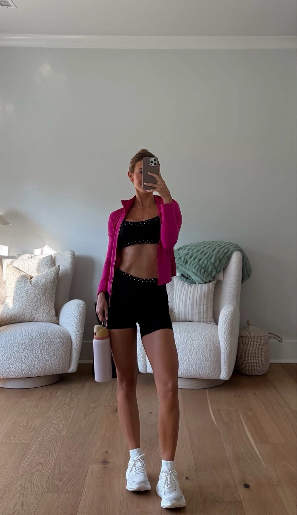 Lululemon zip up 
Liaison set (not linkable on ltk so linked similar options)

#LTKootd #LTKfitnessgoals