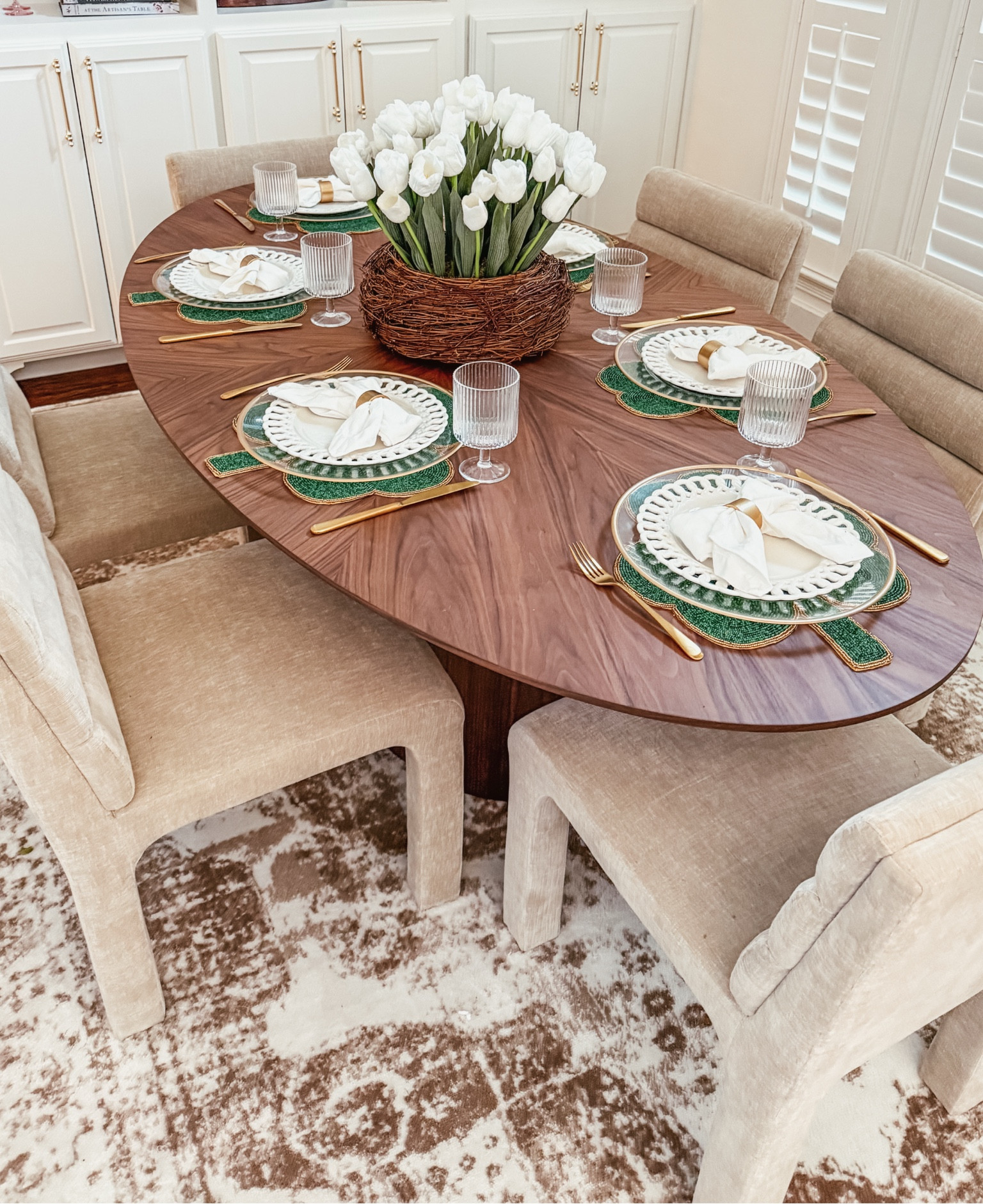 Feeling lucky with this tablescape! 🍀
#stpatricksday #fourleafclover #tablescape #tabledecor #springtable #spring

#LTKHome #LTKStyleTip #LTKSeasonal