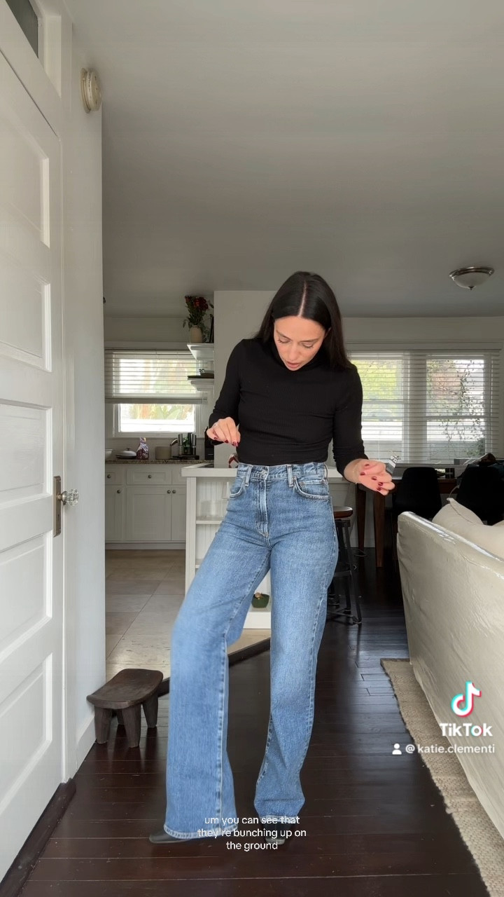 Putting AGOLDE to the test! Are they petite-friendly? 

#LTKSeasonal #LTKStyleTip #LTKVideo