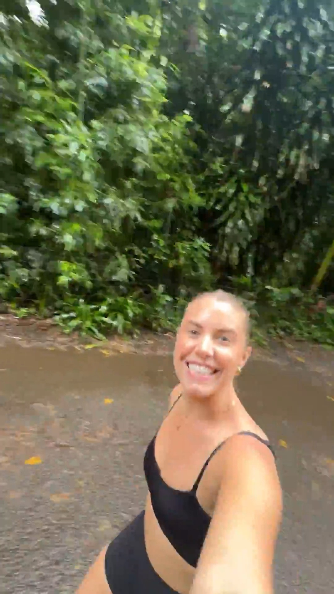 hiking outfit hawaii 

#LTKdayinmylife #LTKfitnessgoals #LTKmorningroutine