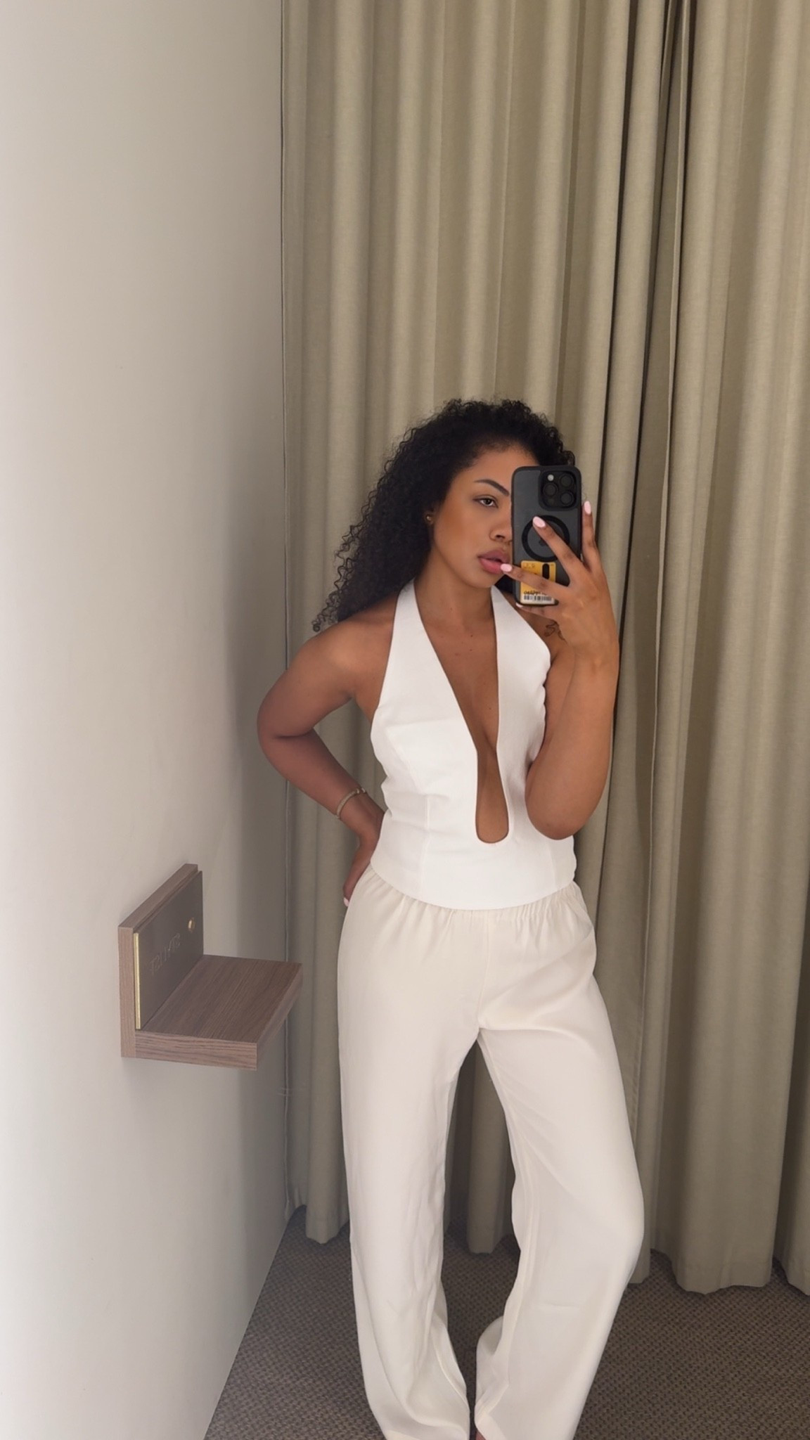 KOOKAÏ London Visit

I have linked similar items below!

Tags: Satin Trousers, Wide Leg Trousers, Dinner, Evening Out, Kookai

#LTKsummer #LTKuk #LTKluxury