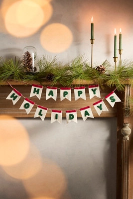 HAPPY HOLIDAYS Felt Garland | Anthropologie (US)