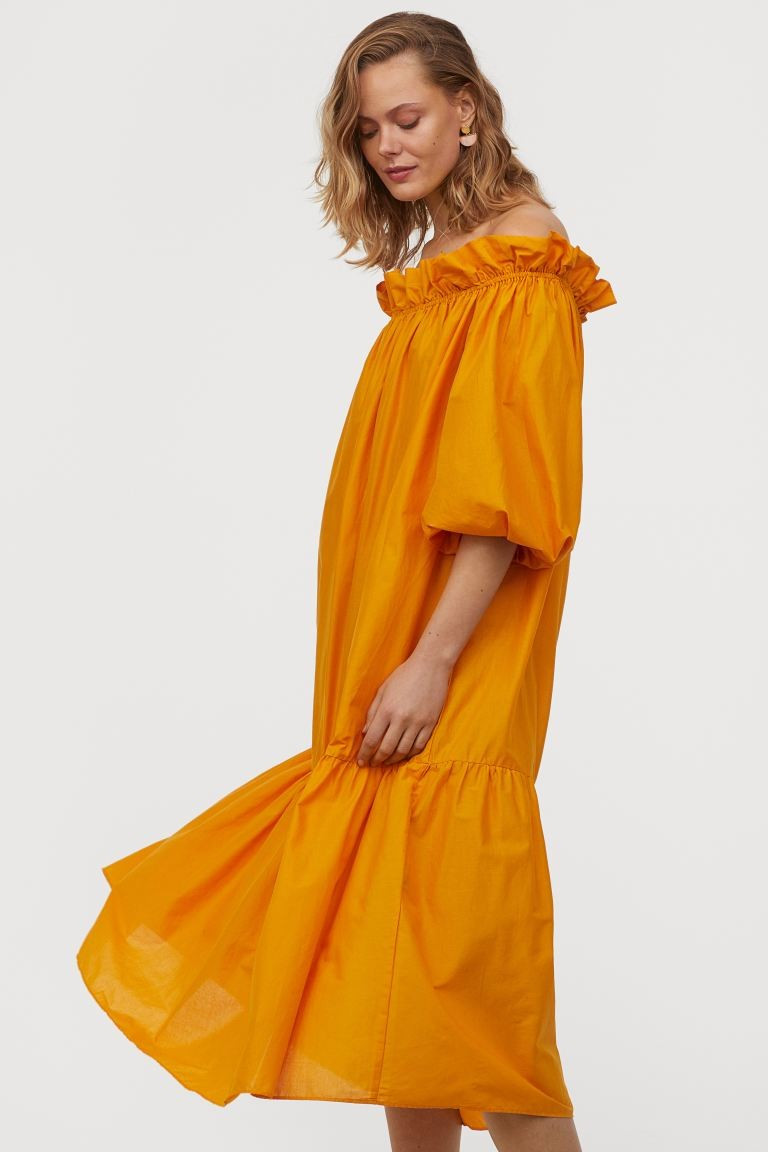 Off-the-shoulder Dress
							
							
            $34.99
            
    $27.99$34.99-20% | H&M (US + CA)