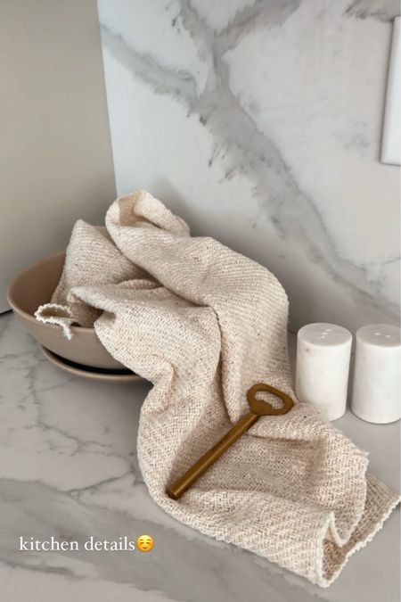 I’ve gotten so many home decor requests lately that I’m trying to sprinkle some content out for you guys. ✨ 

Love this little cozy corner on my countertop! 💝 The hand towel brings in a soft & warm element that can sometimes be missing in the kitchen. 

Bottle opener is no longer in stock but linking a fun wicker one! 


#LTKhome #LTKfindsunder50 #LTKfindsunder100
