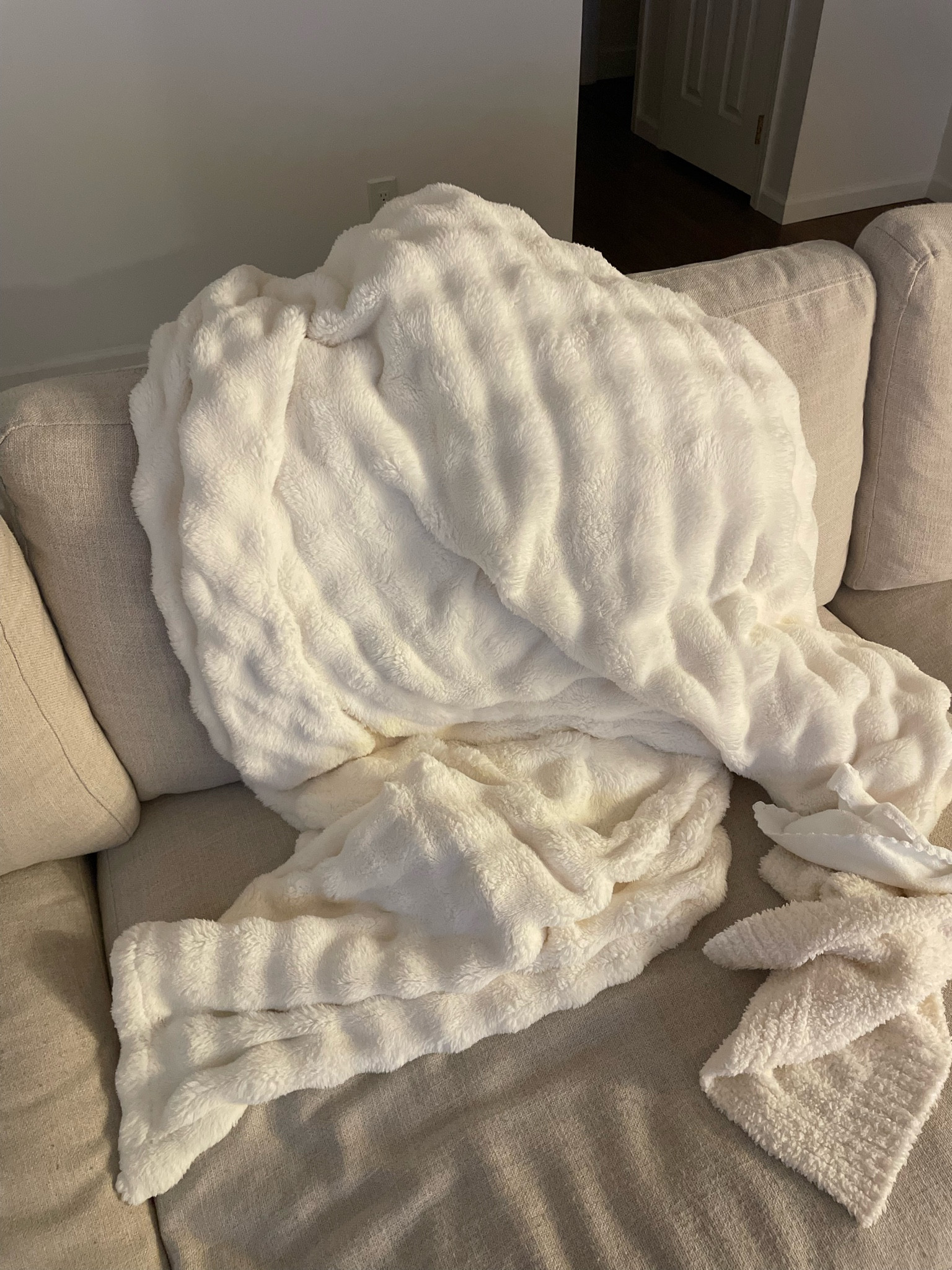 Cozy blanket, neutral blanket, textured off white blanket, living room blanket, bedroom blanket, cozy interiors, fall gifts, Christmas gifts, amazon blankets, couch throws, king size blankets, pattern blanket, minimalist blanket , amazon under 30, affordable gifts, gifts for the homebody, cozy gifts 

#LTKHome #LTKHoliday #LTKGiftGuide