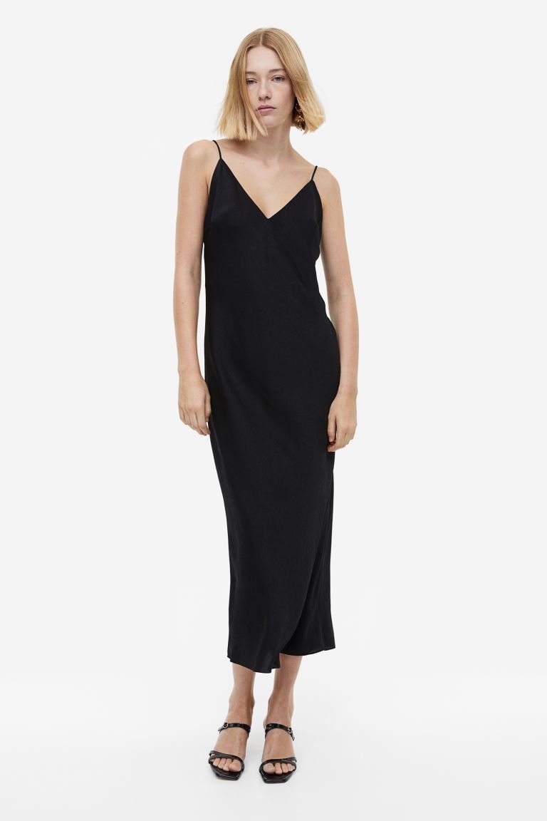 V-neck Slip Dress | H&M (US + CA)
