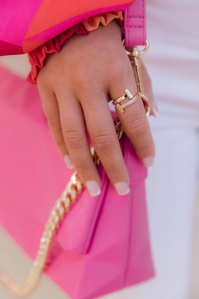 As Always 18k Gold Rhinestone Detail Crossed Ring | Pink Lily