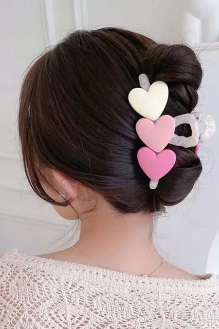 Valentine’s Day heart claw clips for hair! So cute and trendy! SHEIN 

#LTKSeasonal #LTKFind #LTKbeauty