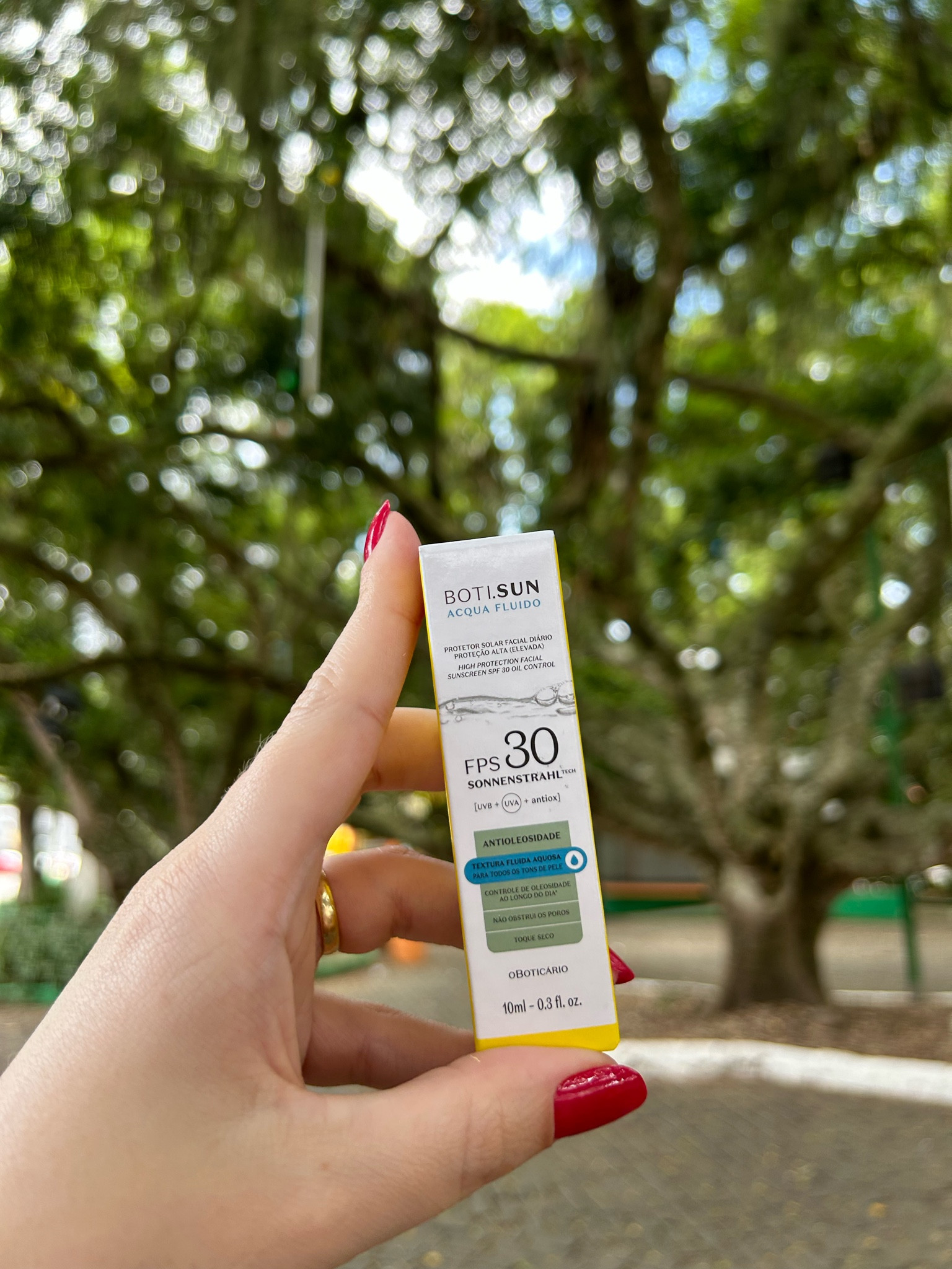 Um dos mais recentes lançamentos da Boticário por um preço incrível! Vem conferir o Protetor Solar Boti Sun por R$ 19,90

#LTKbrasil #LTKbeauty #LTKSale