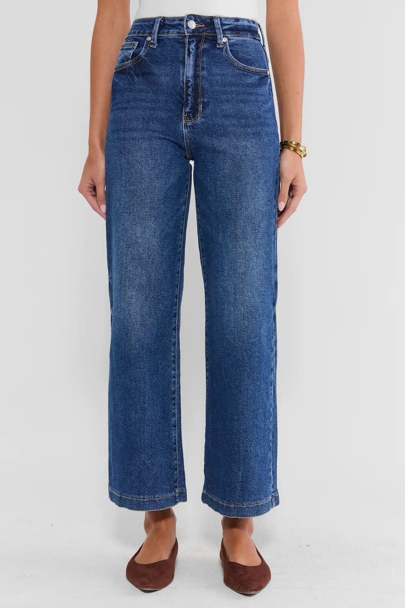 Kimberly Medium Wash Wide Leg Jeans | Avara