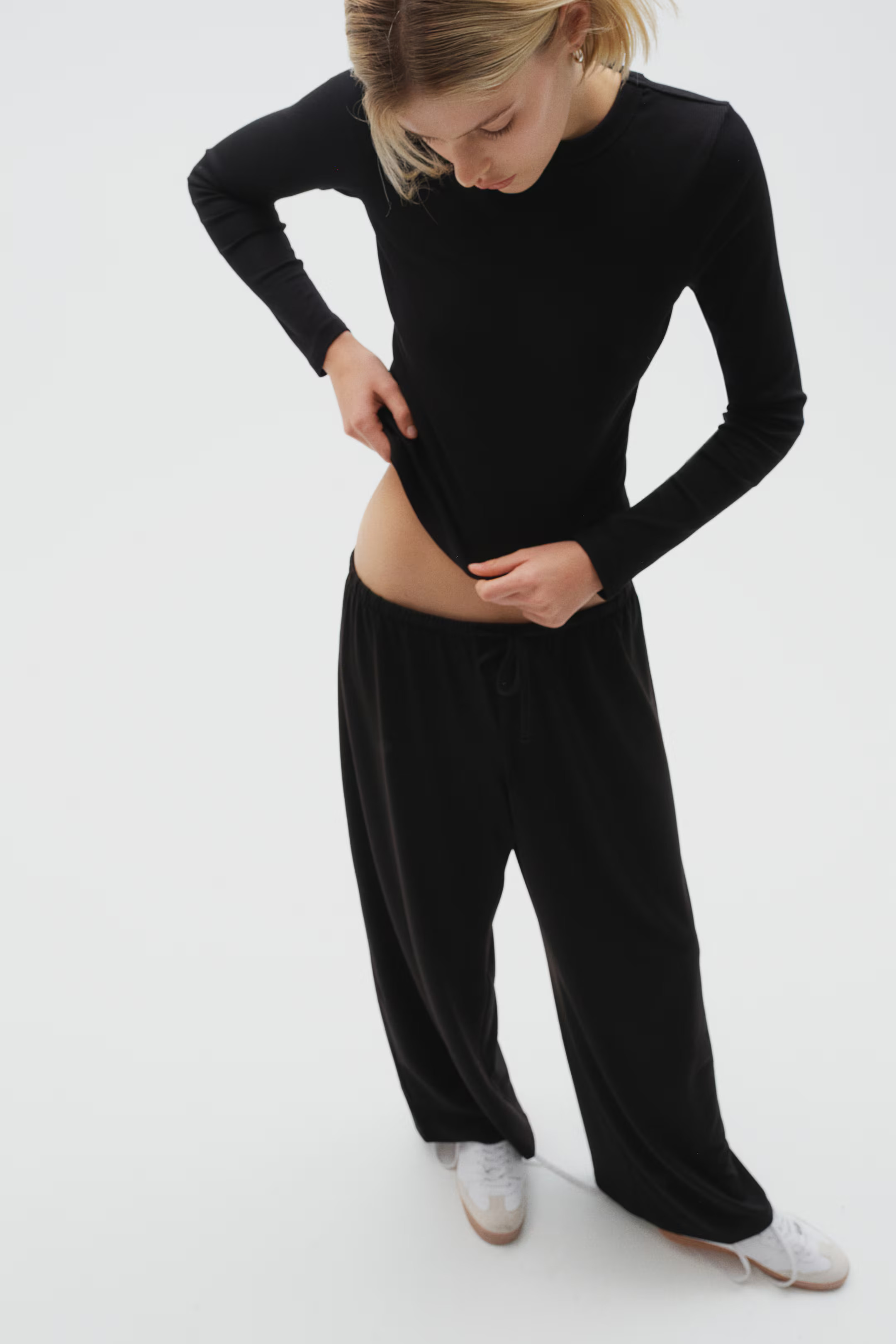 Long-sleeved Top - Black - Ladies | H&M US | H&M (US + CA)