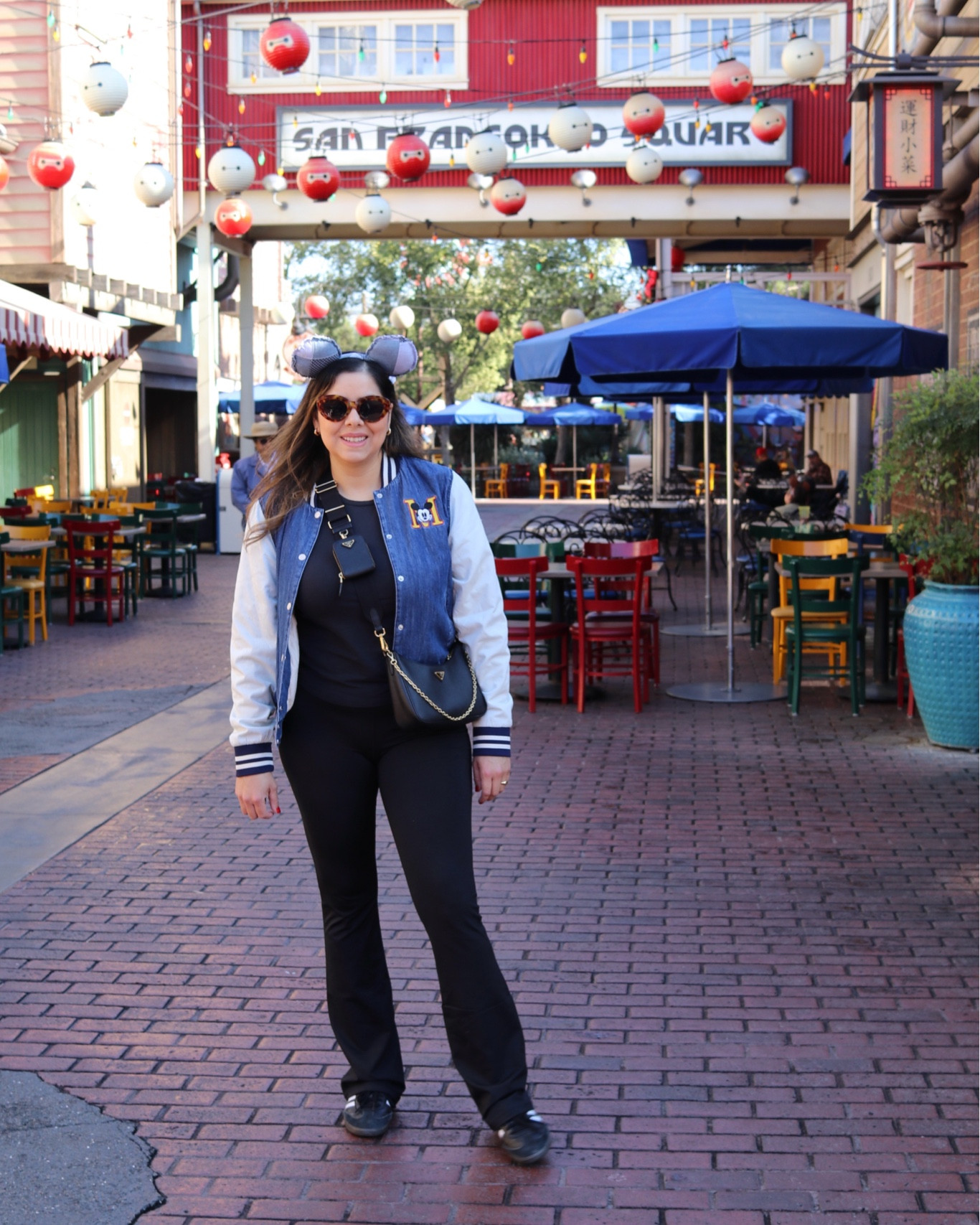 comfortable Disneyland outfit idea

#LTKMidsize #LTKStyleTip #LTKTravel