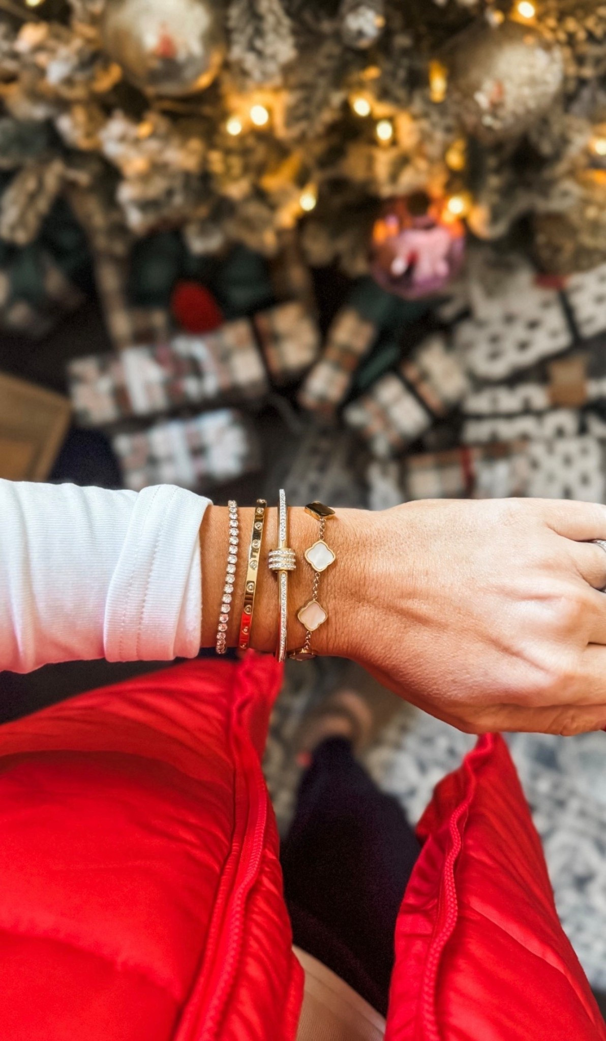 Love these pieces! 🫶🏼

#LTKootd #LTKHoliday #LTKFindsUnder50