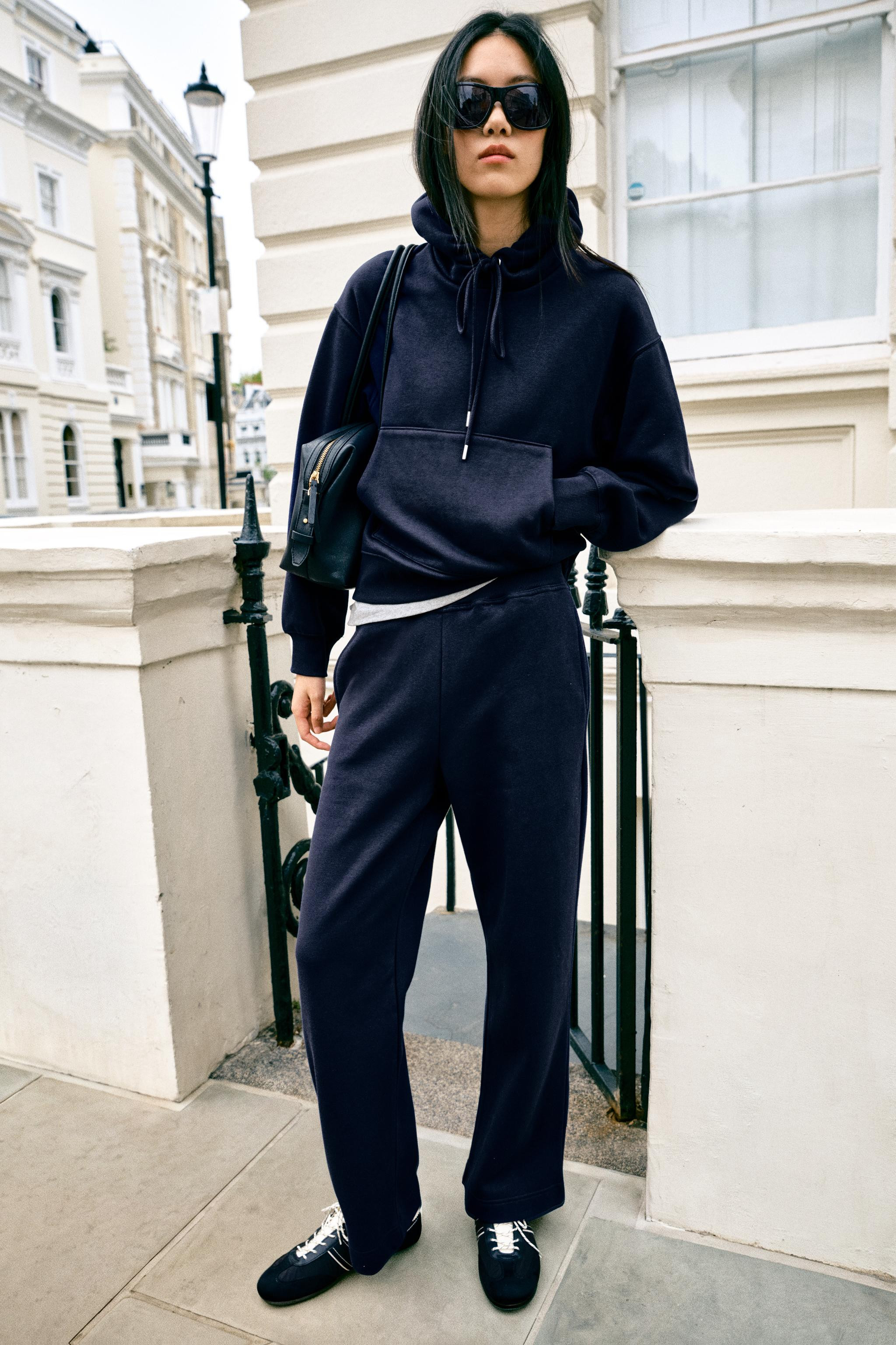 BASIC HOODIE | Zara US