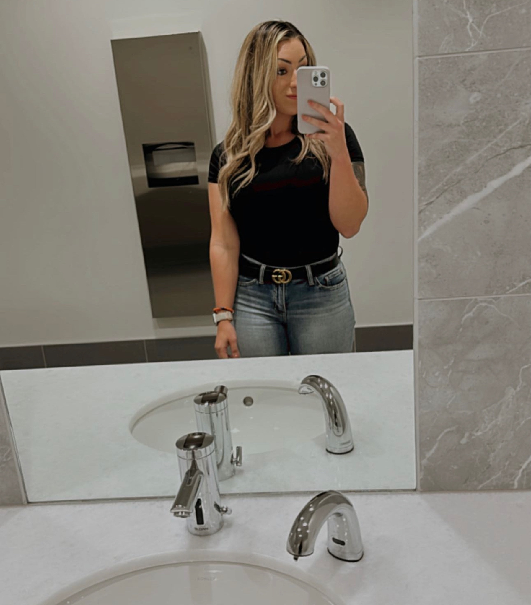 Just can’t beat a well put together basics outfit #casual #officeday 

#LTKSale #LTKworkwear #LTKstyletip