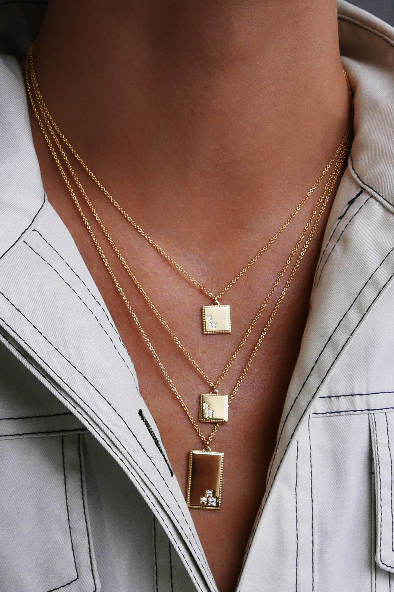 Stuart Gold | Adornmonde