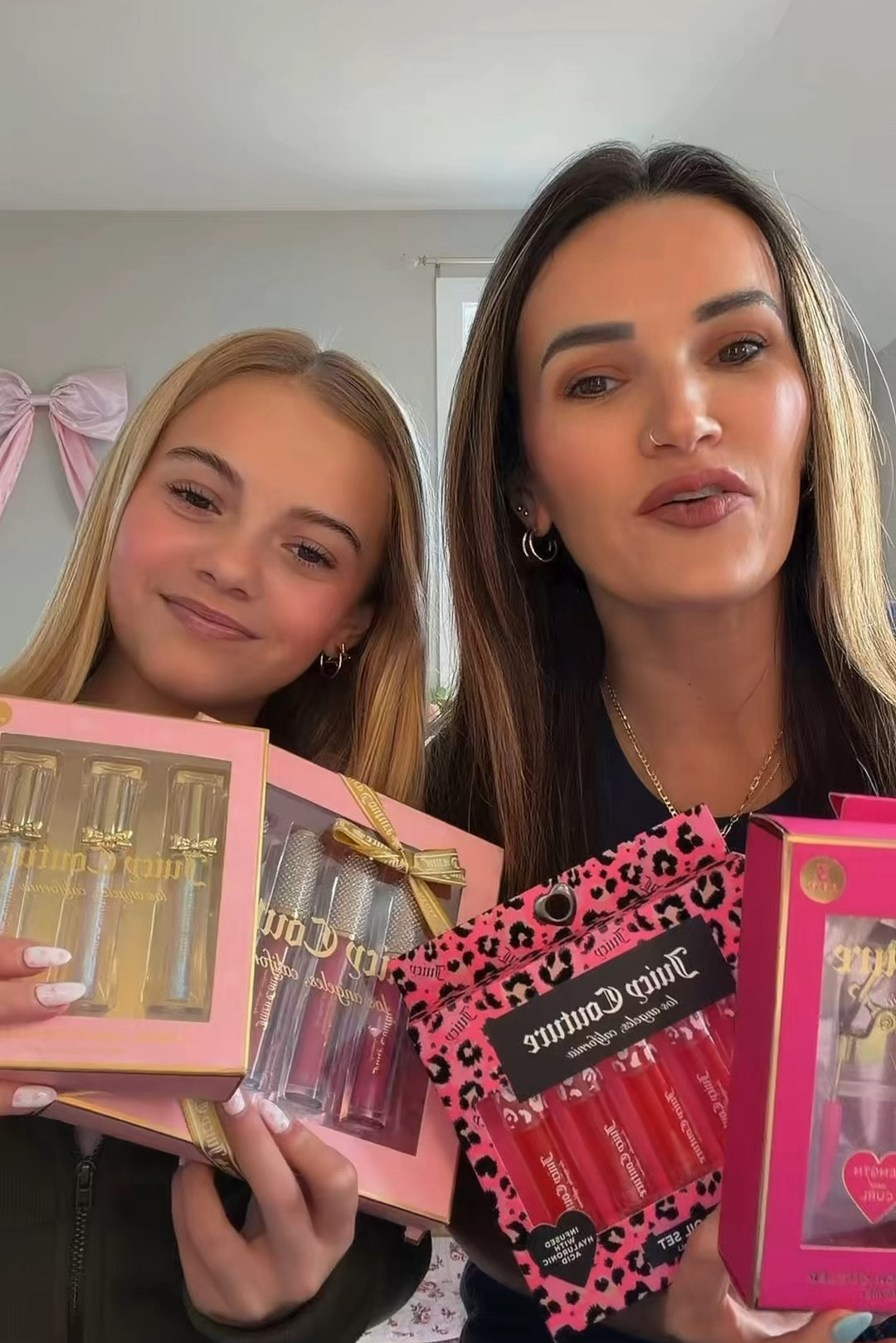 Juicy Couture makeup sets! These make the perfect gift and they’re super affordable! 

#LTKBeauty #LTKHoliday #LTKgrwm