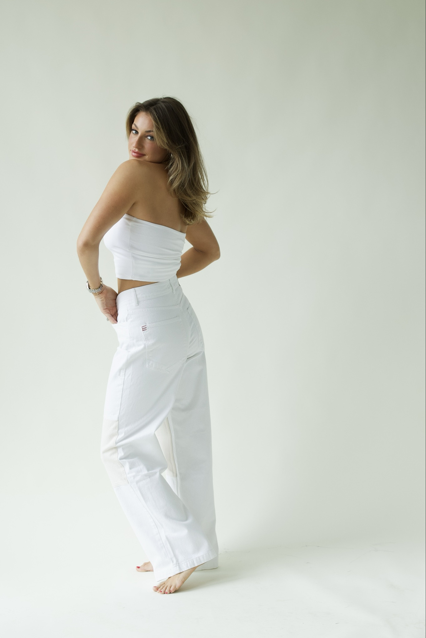 denim haul 🧵
1. @urbanoutfitters BDG JULIAN
2. @urbanoutfitters BDG BELLA BAGGY
3. @levis  501 ‘90s [CREAM]
4. @urbanoutfitters BDG JULIAN 
5. @levis DAD 
6. @levis 501 ‘90s [VINTAGE DENIM MEDIUM]
7. @urbanoutfitters BDG BELLA BAGGY 

#LTKSeasonal #LTKstyletip #LTKfindsunder100