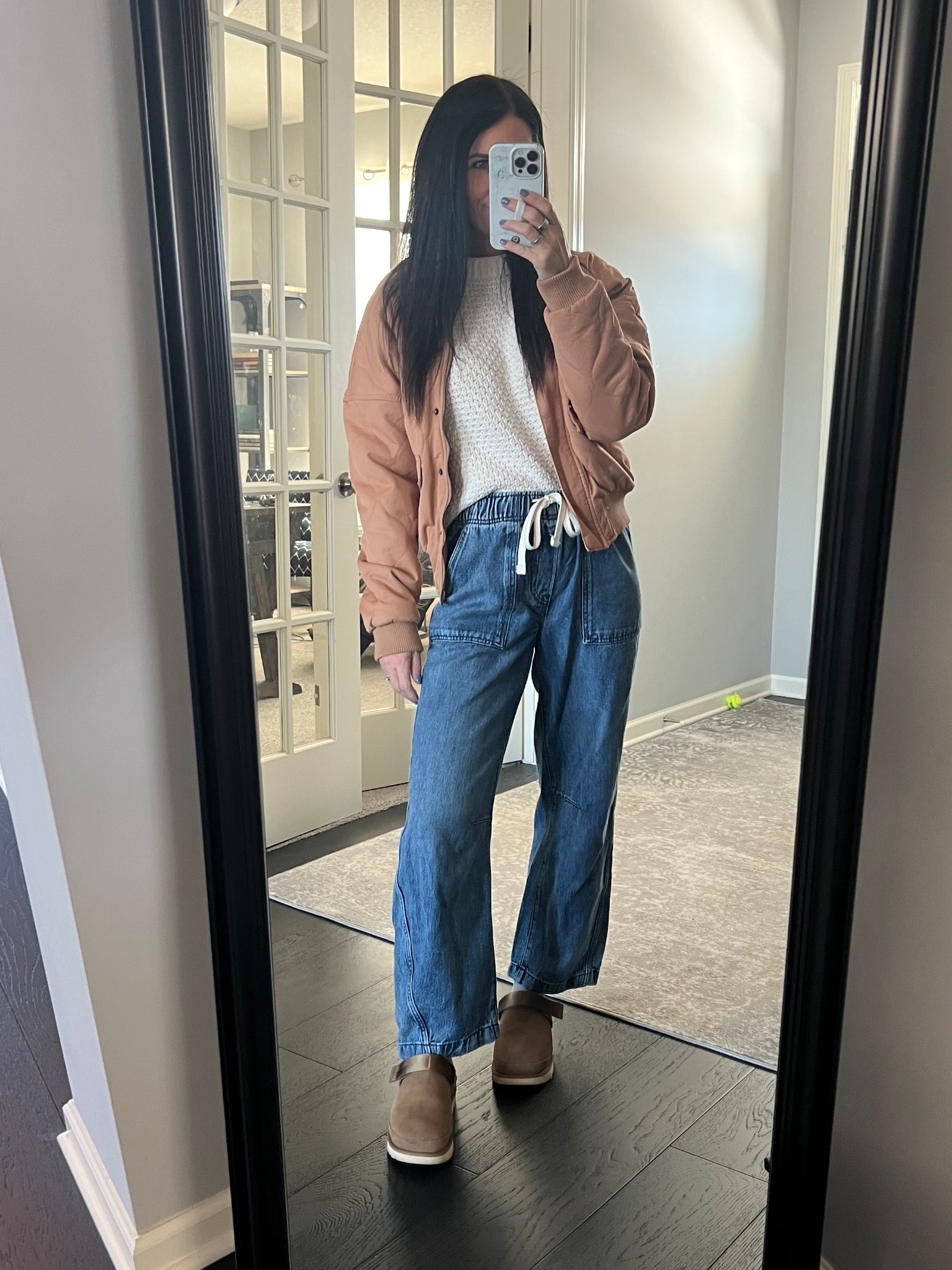 These tie front barrel jeans have become my January personality. They’re so comfortable! Perfect for a bus day of running errands today  

#LTKOver40 #LTKootd #LTKmomlife