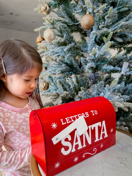 Letters to Santa day! 

#LTKHoliday #LTKSeasonal #LTKfamily