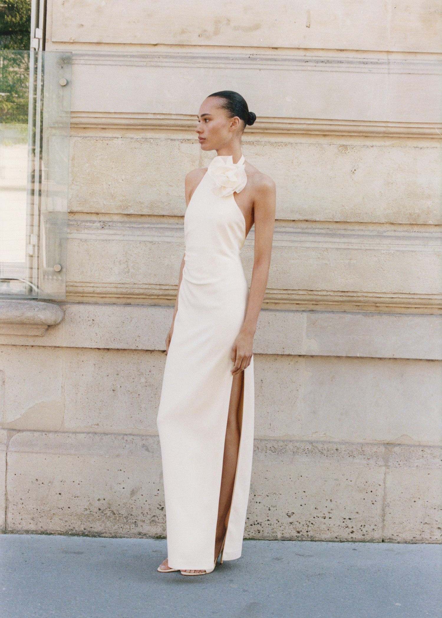 Draped halter-neck dress with flower motif - Women | MANGO USA | Mango (US/MX/AU)