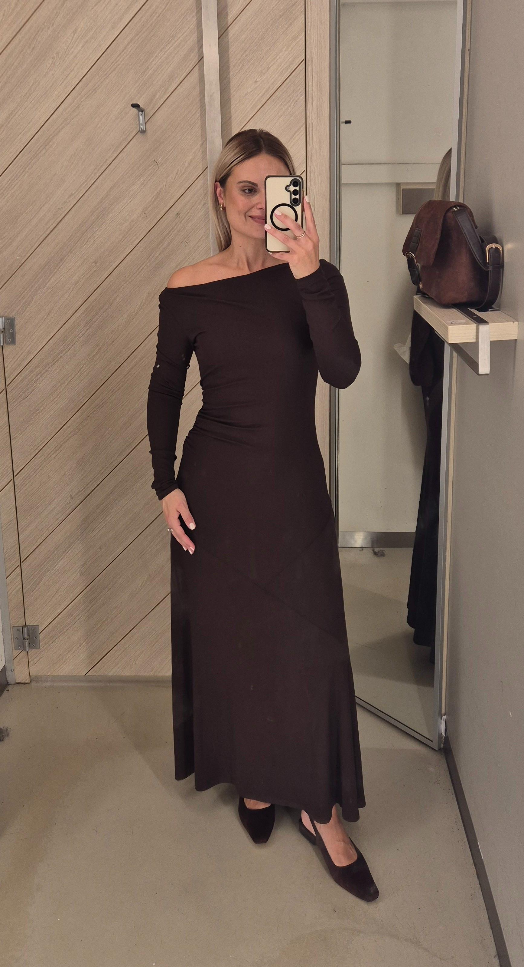 Chocolate Maxi 🤎

#LTKaustralia #LTKdresses #LTKdatenight