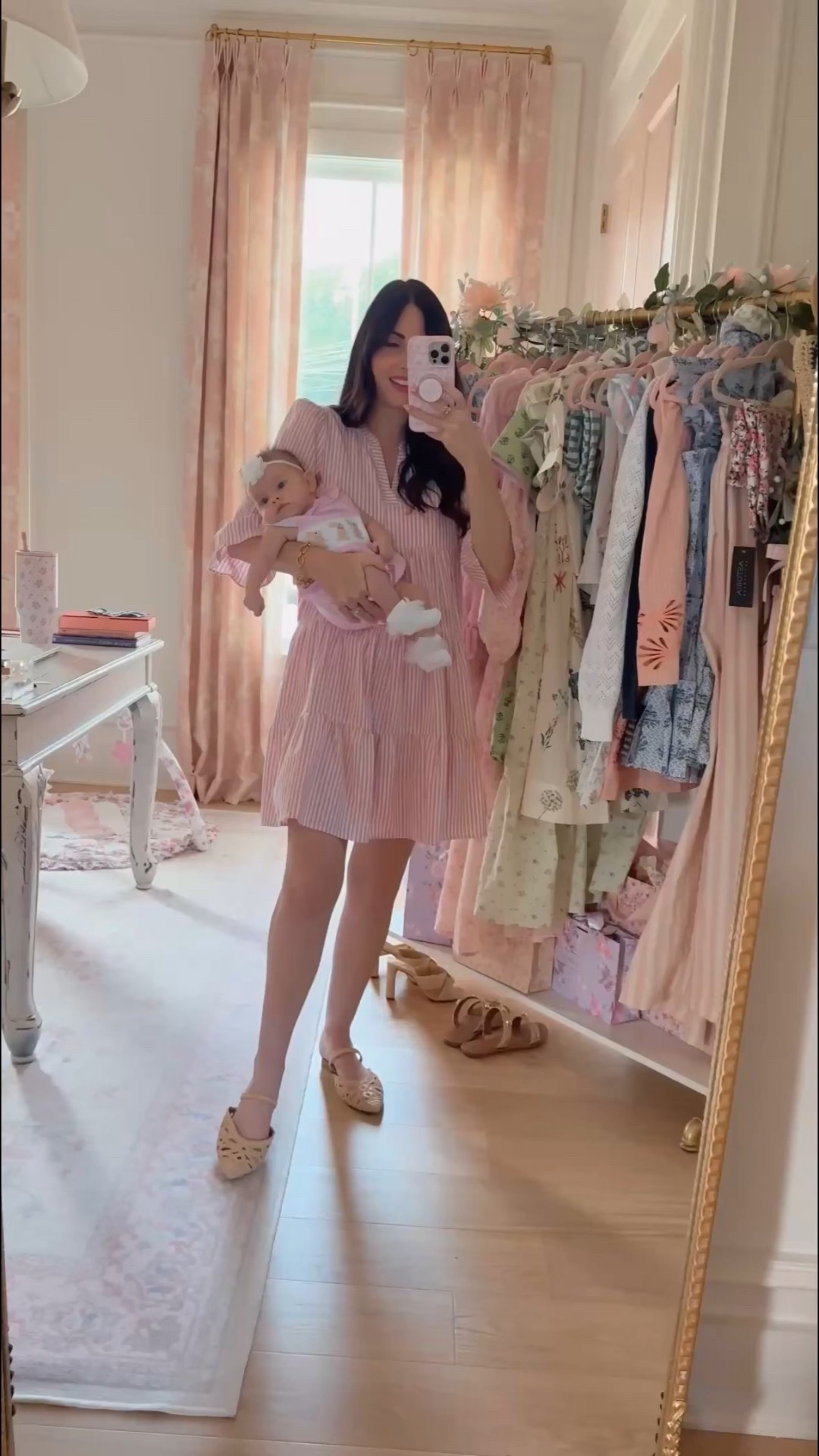 Code FRAPPS10 to save on Juliana’s outfit at the Smocked Flamingo 

Juliana is 9 weeks here and wearing size 3m (which is supposed to fit from 0-3 months)

I’m wearing a size small in the nursing friendly dress and would say it’s true to size 

#LTKSeasonal #LTKBump #LTKBaby