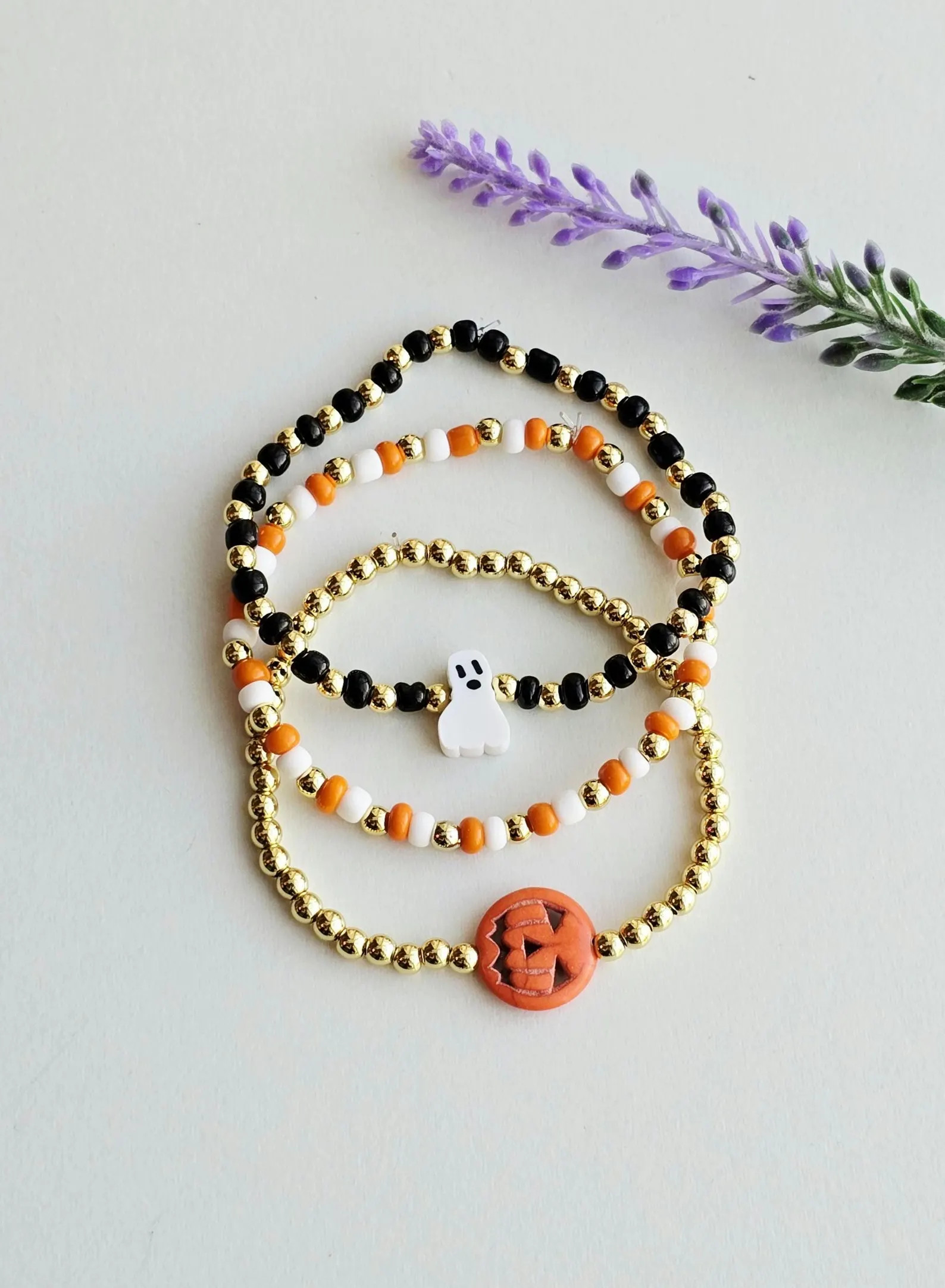 Halloween Beaded Bracelet-Pumpkin Bracelet-Ghost Bracelet-Fall Jewelry-Bracelet for Girls-Bracele... | Etsy (Global)