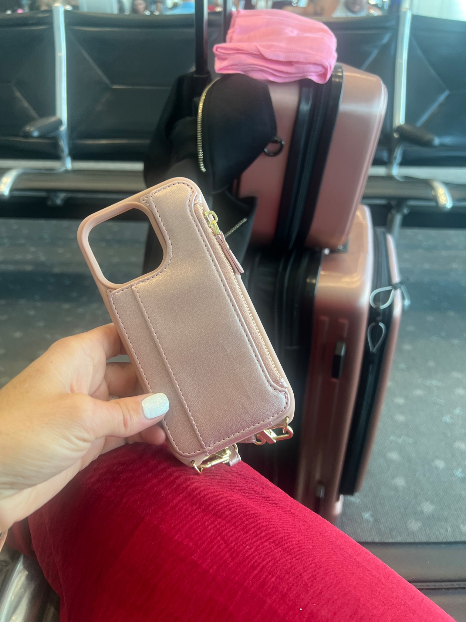 Obsessing these travel pieces! ❤️😍👏🏼 and the colors! 

#LTKTravel #LTKFindsUnder100 #LTKFindsUnder50