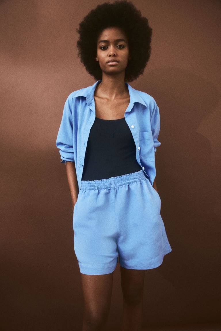 Linen-blend pull-on shorts | H&M (UK, MY, IN, SG, PH, TW, HK)