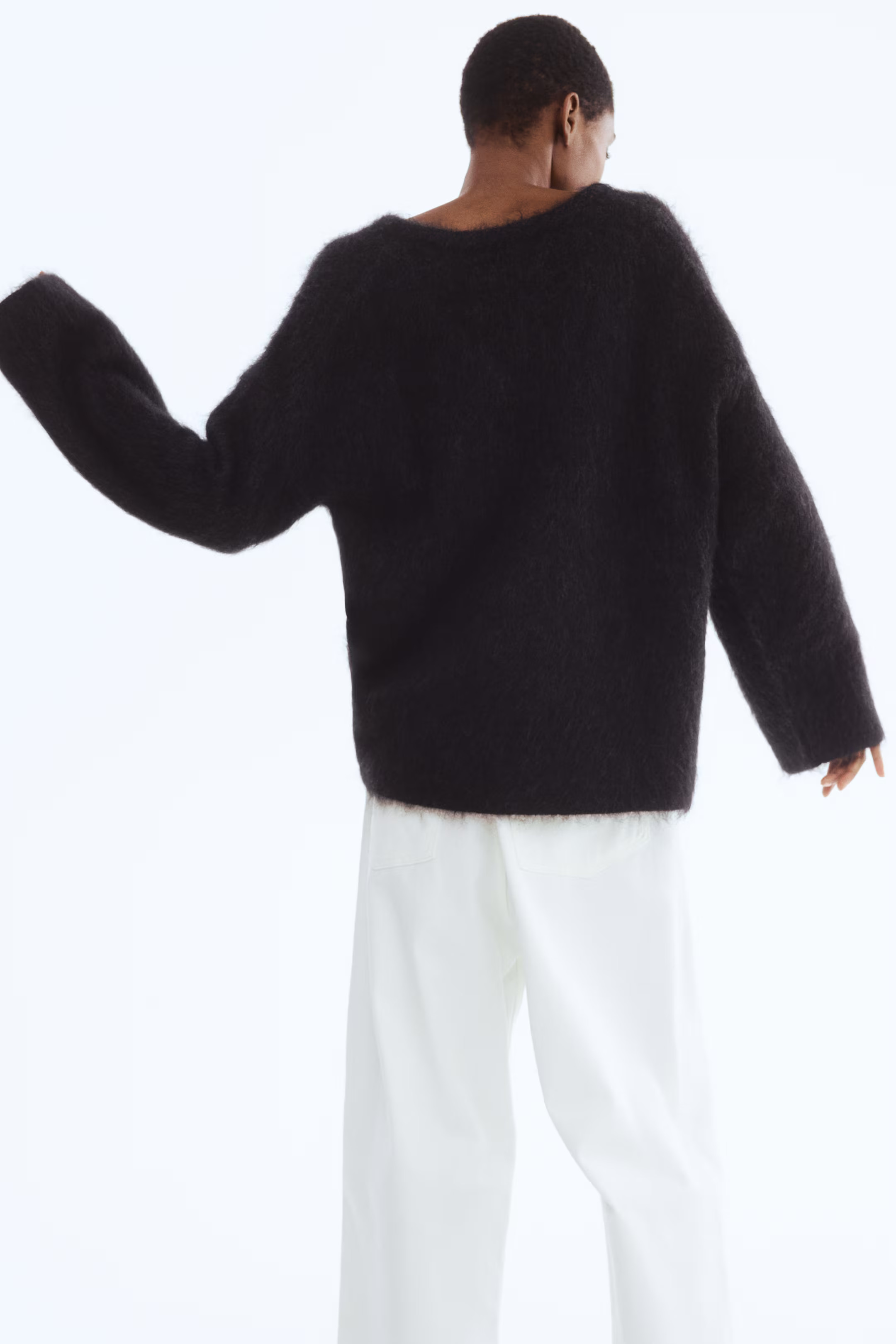Oversized mohair-blend jumper | H&M (UK, MY, IN, SG, PH, TW, HK)