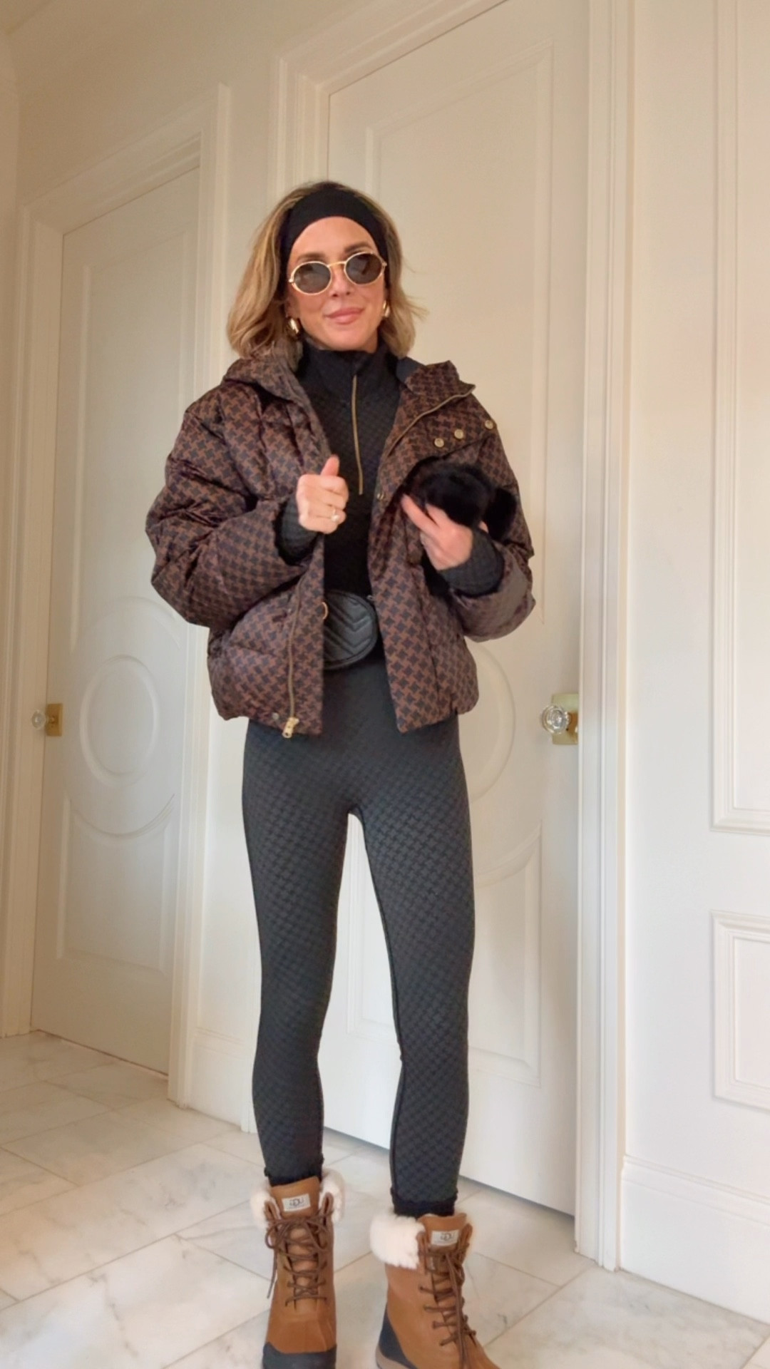What I wore to the ice skating rink with the fam! Ski winter fit 